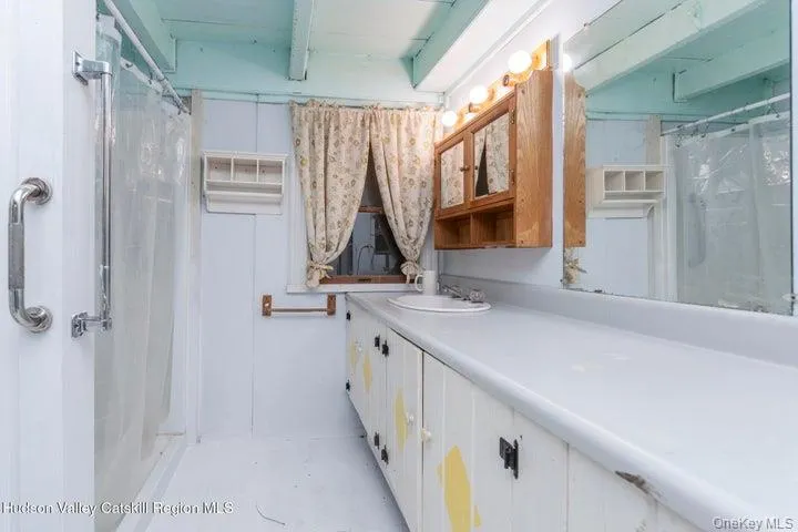 546 Berme Road, Rochester, NY, 3 Bedrooms Bedrooms, 9 Rooms Rooms,2 BathroomsBathrooms,Residential,For Rent,Berme,0,1021241 546 Berme Road, Rochester, NY, 3 Bedrooms Bedrooms, 9 Rooms Rooms,2 BathroomsBathrooms,Residential,For Rent,Berme,0,1021241