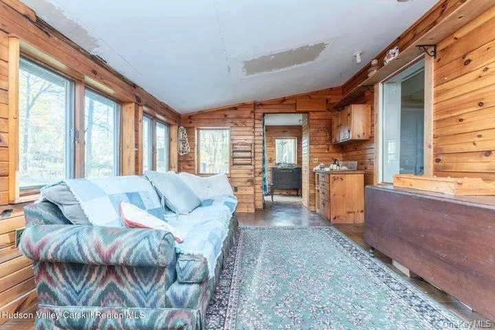 546 Berme Road, Rochester, NY, 3 Bedrooms Bedrooms, 9 Rooms Rooms,2 BathroomsBathrooms,Residential,For Rent,Berme,0,1021241 546 Berme Road, Rochester, NY, 3 Bedrooms Bedrooms, 9 Rooms Rooms,2 BathroomsBathrooms,Residential,For Rent,Berme,0,1021241