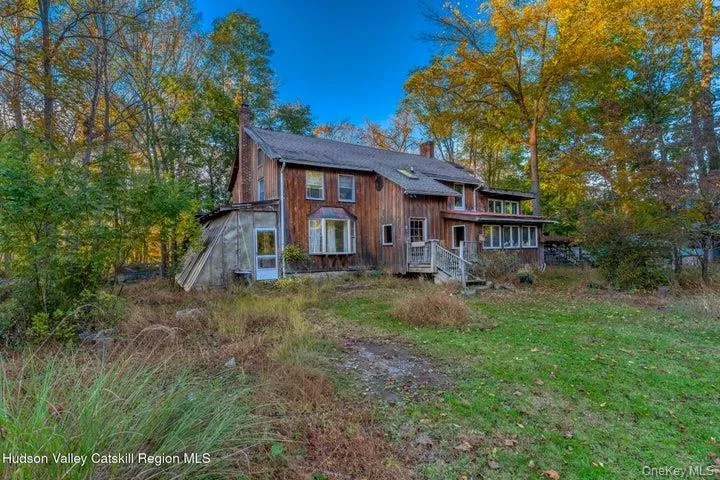 546 Berme Road, Rochester, NY, 3 Bedrooms Bedrooms, 9 Rooms Rooms,2 BathroomsBathrooms,Residential,For Rent,Berme,0,1021241 546 Berme Road, Rochester, NY, 3 Bedrooms Bedrooms, 9 Rooms Rooms,2 BathroomsBathrooms,Residential,For Rent,Berme,0,1021241