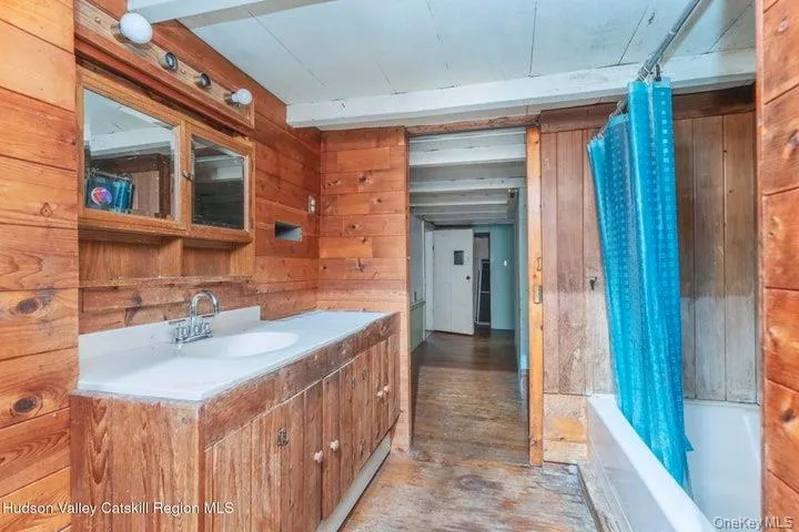546 Berme Road, Rochester, NY, 3 Bedrooms Bedrooms, 9 Rooms Rooms,2 BathroomsBathrooms,Residential,For Rent,Berme,0,1021241 546 Berme Road, Rochester, NY, 3 Bedrooms Bedrooms, 9 Rooms Rooms,2 BathroomsBathrooms,Residential,For Rent,Berme,0,1021241