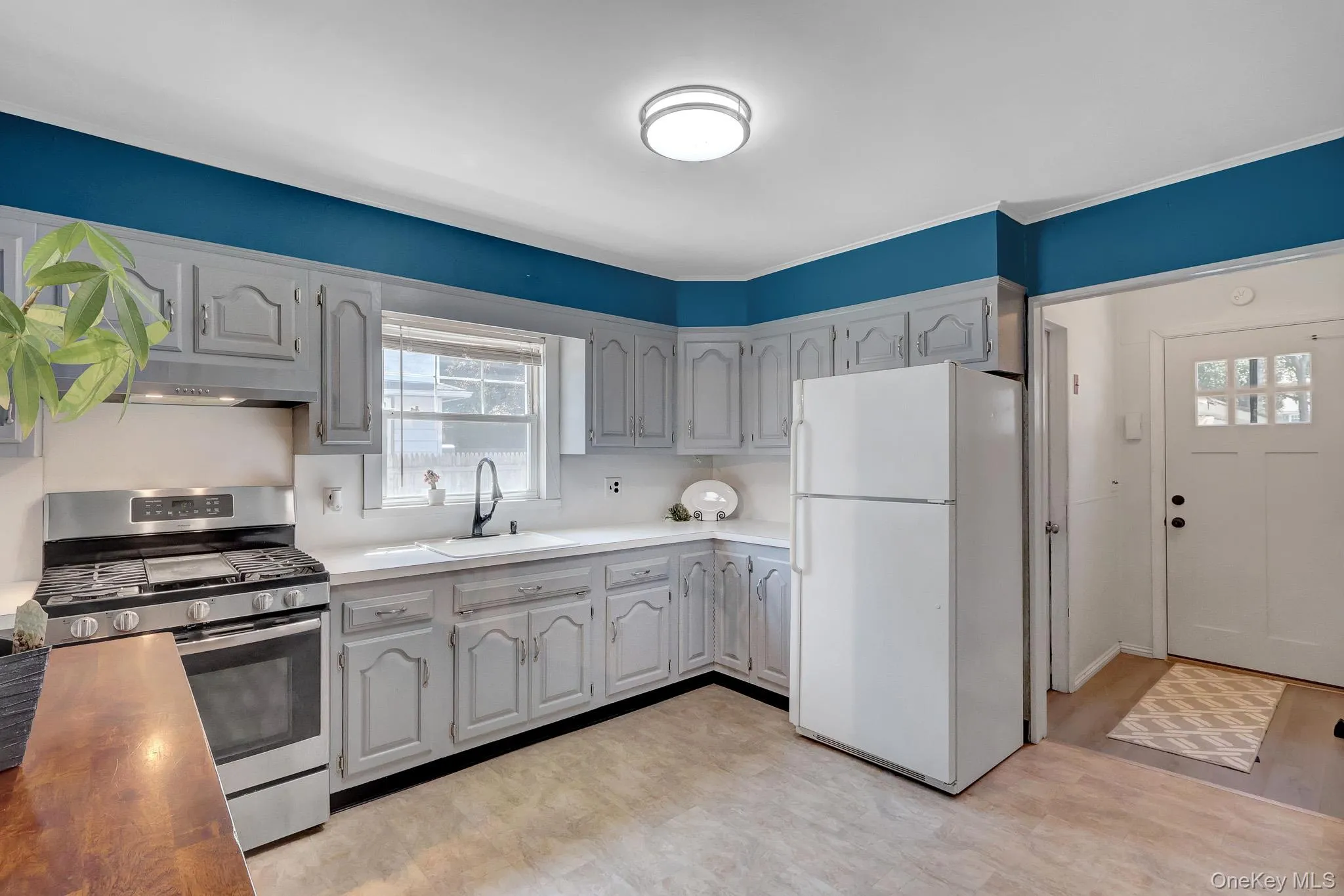 100 Lincoln Drive, Brookhaven, NY, 2 Bedrooms Bedrooms, 5 Rooms Rooms,1 BathroomBathrooms,Residential,For Rent,Lincoln,0,1021242 100 Lincoln Drive, Brookhaven, NY, 2 Bedrooms Bedrooms, 5 Rooms Rooms,1 BathroomBathrooms,Residential,For Rent,Lincoln,0,1021242
