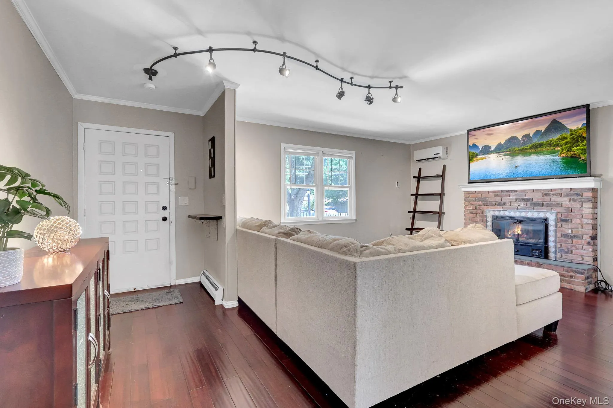 100 Lincoln Drive, Brookhaven, NY, 2 Bedrooms Bedrooms, 5 Rooms Rooms,1 BathroomBathrooms,Residential,For Rent,Lincoln,0,1021242 100 Lincoln Drive, Brookhaven, NY, 2 Bedrooms Bedrooms, 5 Rooms Rooms,1 BathroomBathrooms,Residential,For Rent,Lincoln,0,1021242