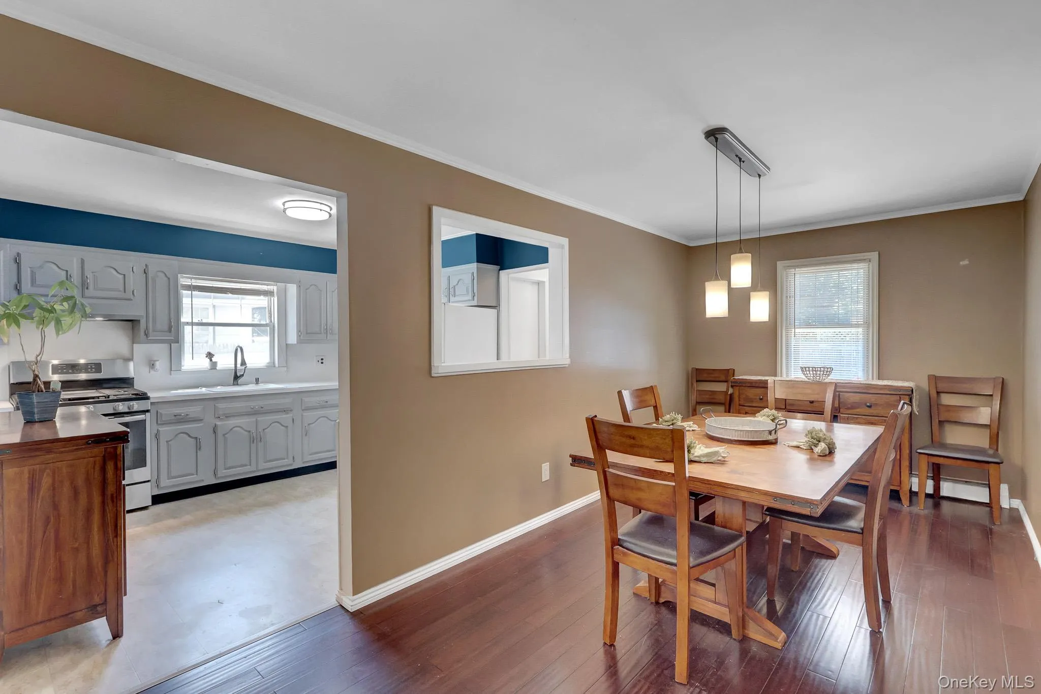 100 Lincoln Drive, Brookhaven, NY, 2 Bedrooms Bedrooms, 5 Rooms Rooms,1 BathroomBathrooms,Residential,For Rent,Lincoln,0,1021242 100 Lincoln Drive, Brookhaven, NY, 2 Bedrooms Bedrooms, 5 Rooms Rooms,1 BathroomBathrooms,Residential,For Rent,Lincoln,0,1021242