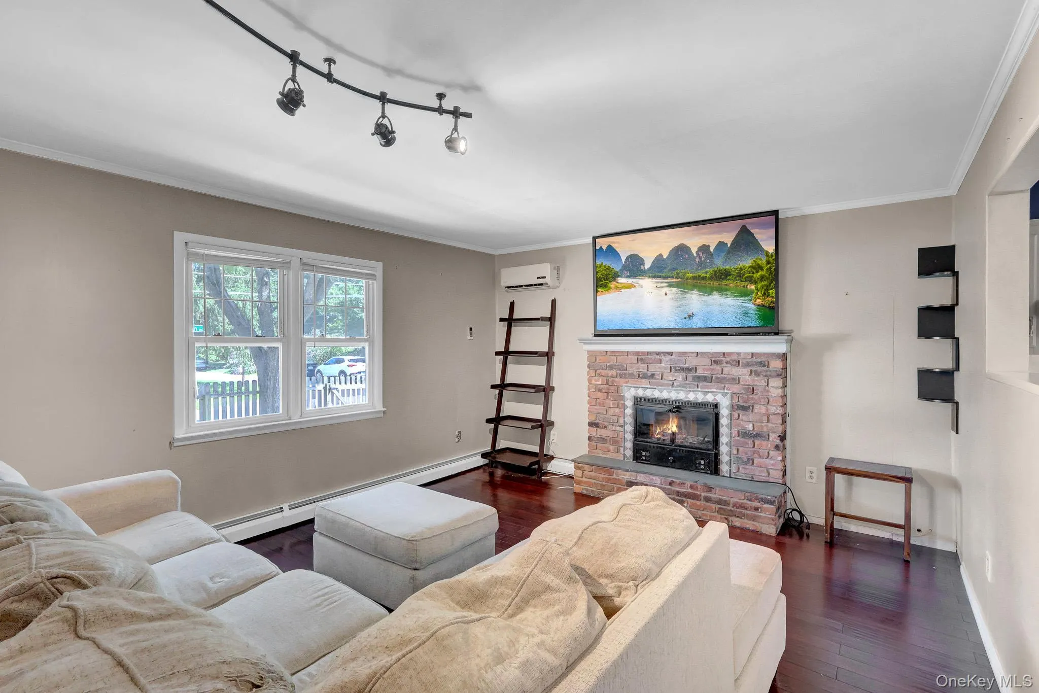 100 Lincoln Drive, Brookhaven, NY, 2 Bedrooms Bedrooms, 5 Rooms Rooms,1 BathroomBathrooms,Residential,For Rent,Lincoln,0,1021242 100 Lincoln Drive, Brookhaven, NY, 2 Bedrooms Bedrooms, 5 Rooms Rooms,1 BathroomBathrooms,Residential,For Rent,Lincoln,0,1021242