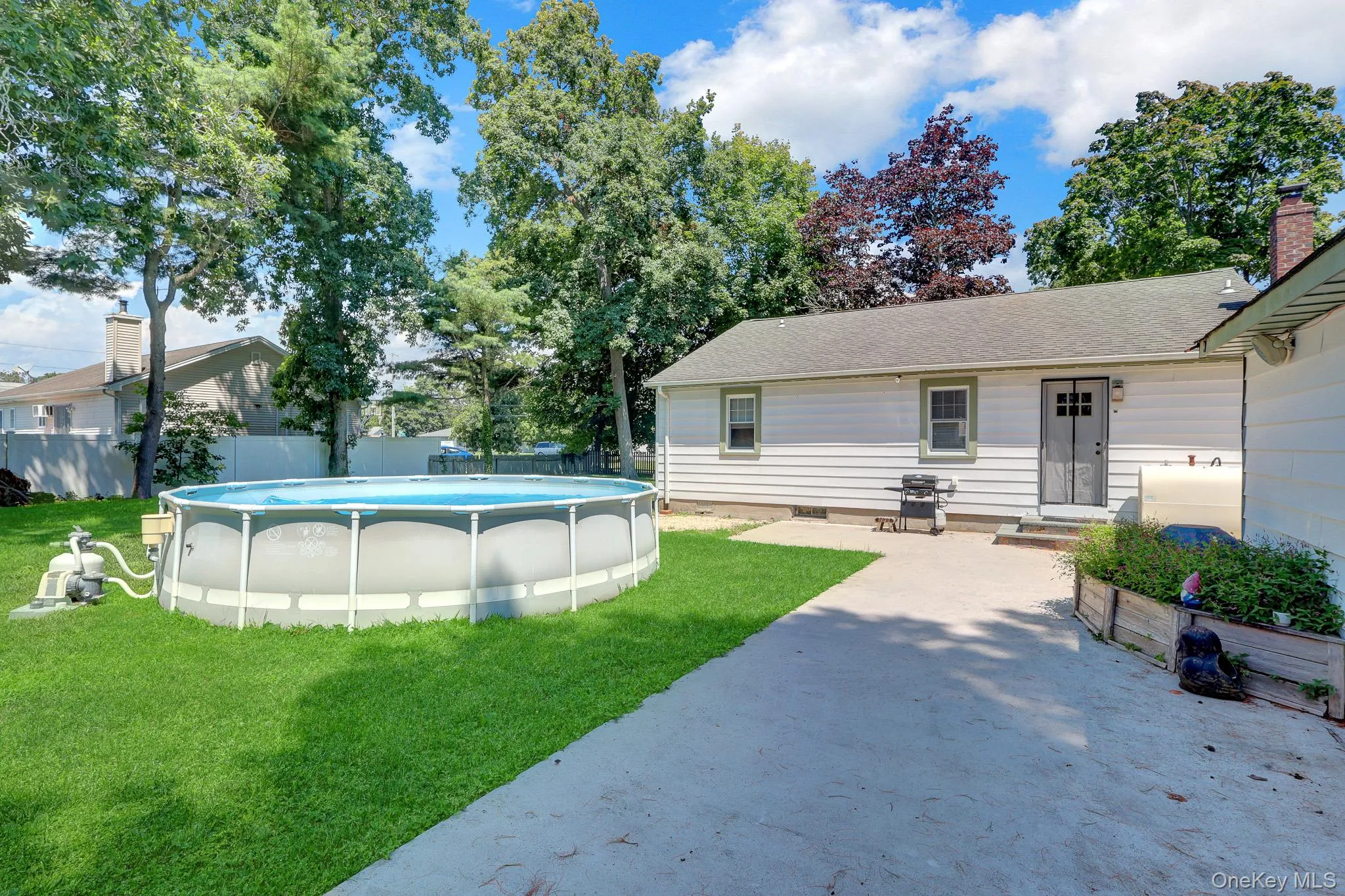 100 Lincoln Drive, Brookhaven, NY, 2 Bedrooms Bedrooms, 5 Rooms Rooms,1 BathroomBathrooms,Residential,For Rent,Lincoln,0,1021242 100 Lincoln Drive, Brookhaven, NY, 2 Bedrooms Bedrooms, 5 Rooms Rooms,1 BathroomBathrooms,Residential,For Rent,Lincoln,0,1021242