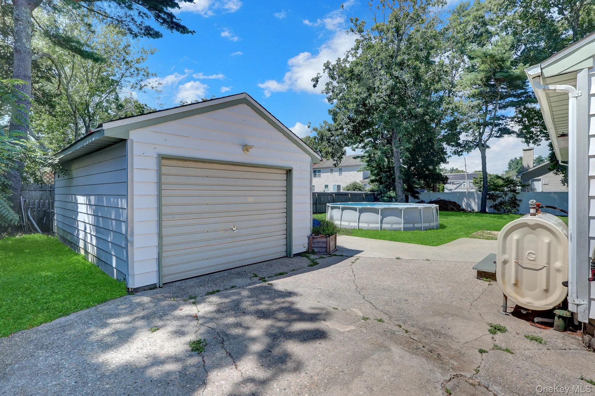 100 Lincoln Drive, Brookhaven, NY, 2 Bedrooms Bedrooms, 5 Rooms Rooms,1 BathroomBathrooms,Residential,For Rent,Lincoln,0,1021242 100 Lincoln Drive, Brookhaven, NY, 2 Bedrooms Bedrooms, 5 Rooms Rooms,1 BathroomBathrooms,Residential,For Rent,Lincoln,0,1021242