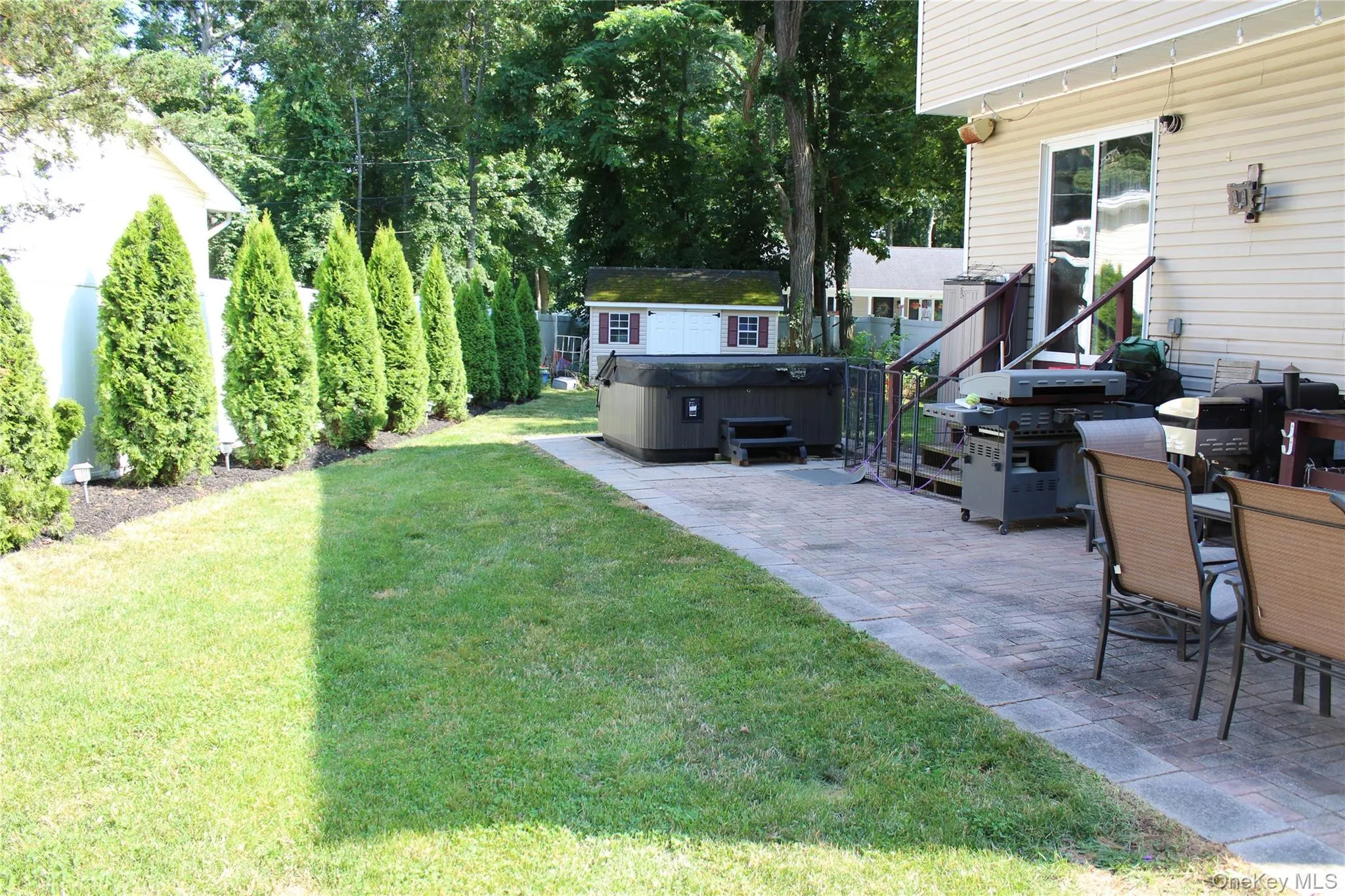 3 Lonscreek Place, Brookhaven, NY, 4 Bedrooms Bedrooms, 8 Rooms Rooms,2 BathroomsBathrooms,Residential,For Rent,Lonscreek,0,1021245 3 Lonscreek Place, Brookhaven, NY, 4 Bedrooms Bedrooms, 8 Rooms Rooms,2 BathroomsBathrooms,Residential,For Rent,Lonscreek,0,1021245