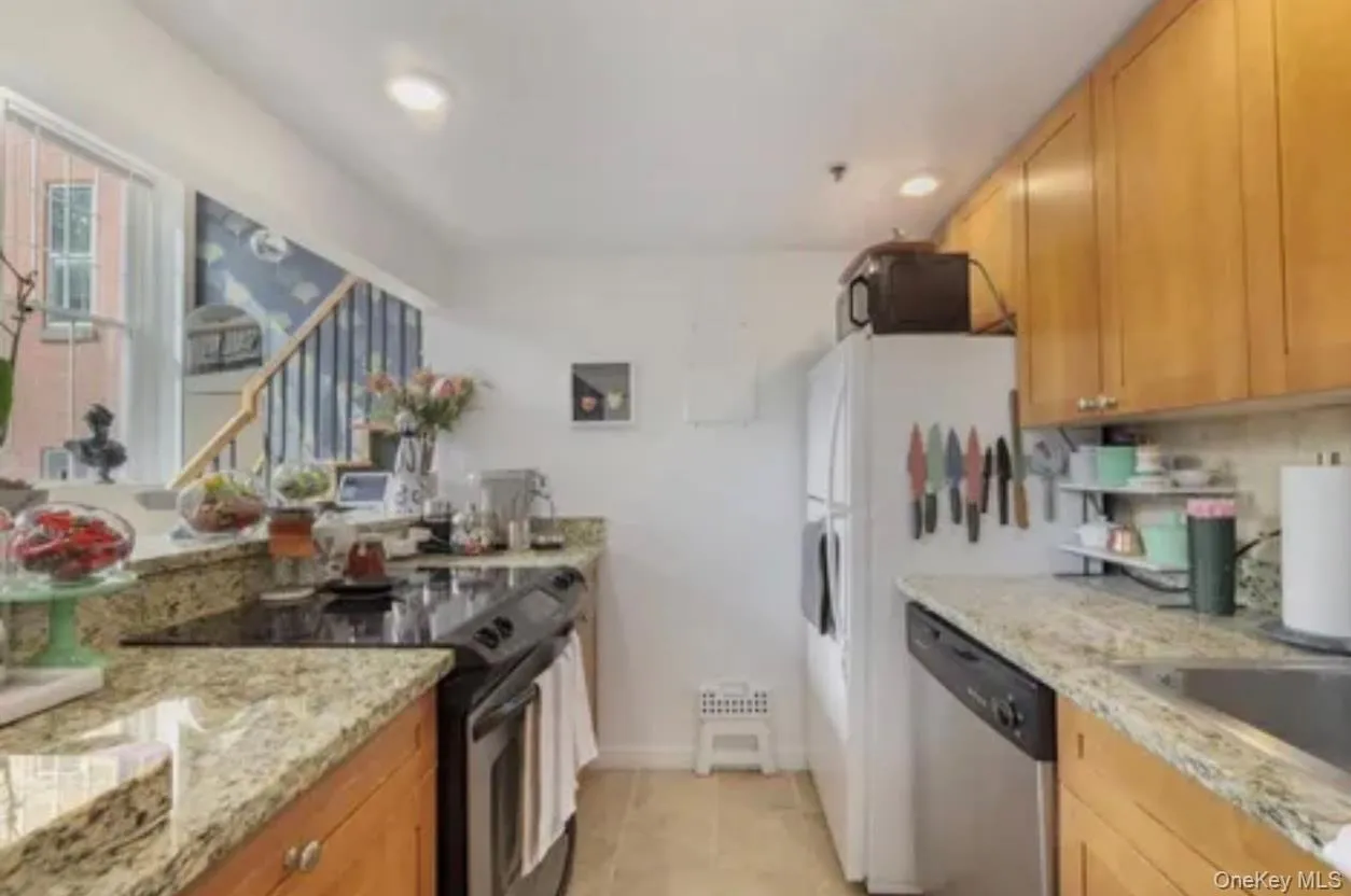 2409 Villa At The Woods, Peekskill, NY, 4 Rooms Rooms,1 BathroomBathrooms,Residential,For Rent,Villa At The Woods,0,1021248 2409 Villa At The Woods, Peekskill, NY, 4 Rooms Rooms,1 BathroomBathrooms,Residential,For Rent,Villa At The Woods,0,1021248