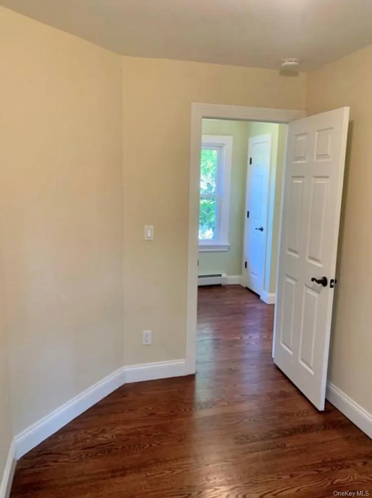 250 Oakland Avenue, Monroe, NY, 2 Bedrooms Bedrooms, 5 Rooms Rooms,1 BathroomBathrooms,Residential Lease,For Rent,Oakland,0,1021255 250 Oakland Avenue, Monroe, NY, 2 Bedrooms Bedrooms, 5 Rooms Rooms,1 BathroomBathrooms,Residential Lease,For Rent,Oakland,0,1021255