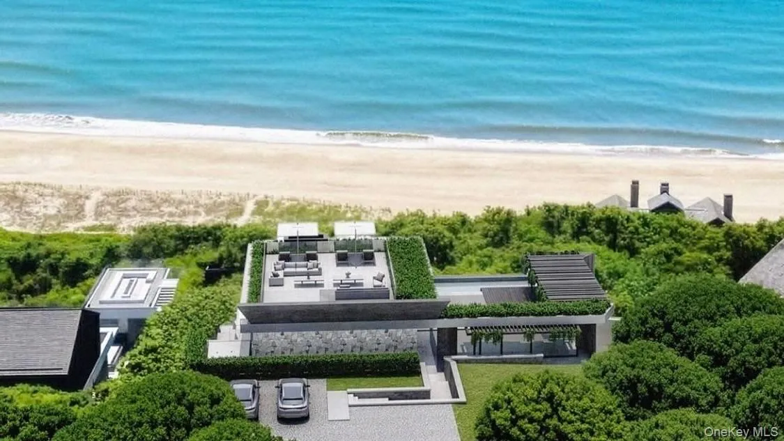 250 Old Montauk Highway, East Hampton, New York 11954