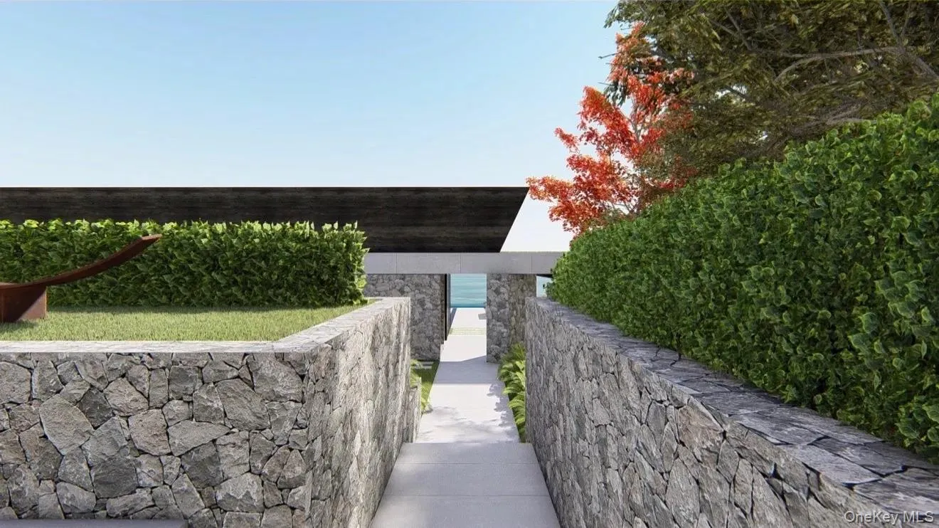 250 Old Montauk Highway, East Hampton, New York 11954