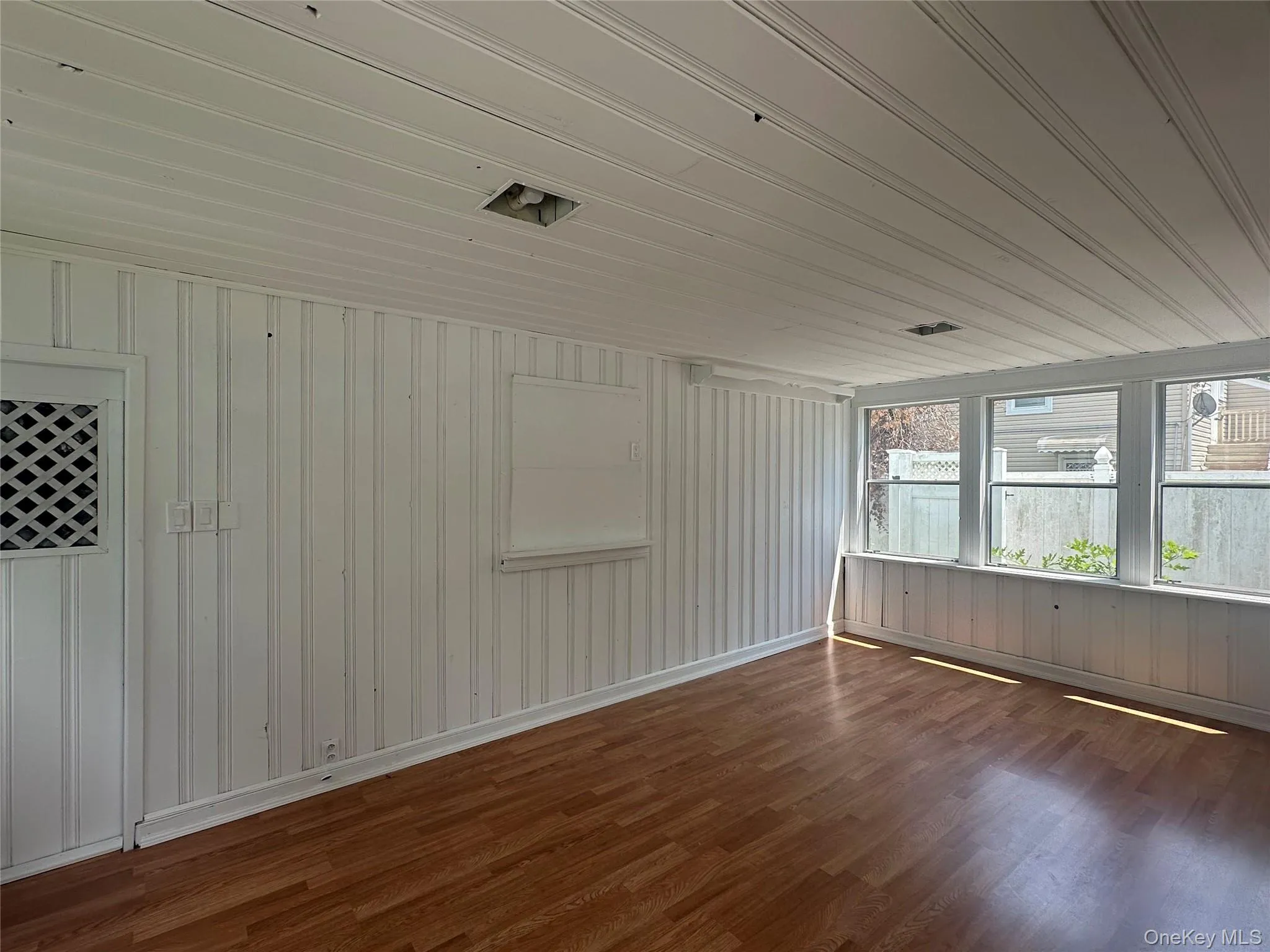 168 Lenox Avenue, Hempstead, NY, 5 Bedrooms Bedrooms, 9 Rooms Rooms,2 BathroomsBathrooms,Residential Lease,For Rent,Lenox,0,1021259 168 Lenox Avenue, Hempstead, NY, 5 Bedrooms Bedrooms, 9 Rooms Rooms,2 BathroomsBathrooms,Residential Lease,For Rent,Lenox,0,1021259
