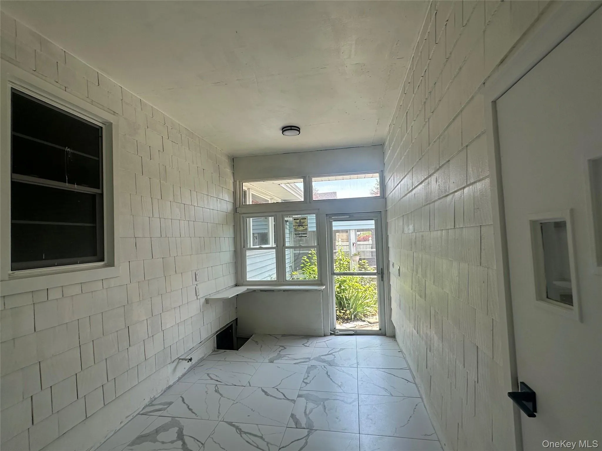 168 Lenox Avenue, Hempstead, NY, 5 Bedrooms Bedrooms, 9 Rooms Rooms,2 BathroomsBathrooms,Residential Lease,For Rent,Lenox,0,1021259 168 Lenox Avenue, Hempstead, NY, 5 Bedrooms Bedrooms, 9 Rooms Rooms,2 BathroomsBathrooms,Residential Lease,For Rent,Lenox,0,1021259