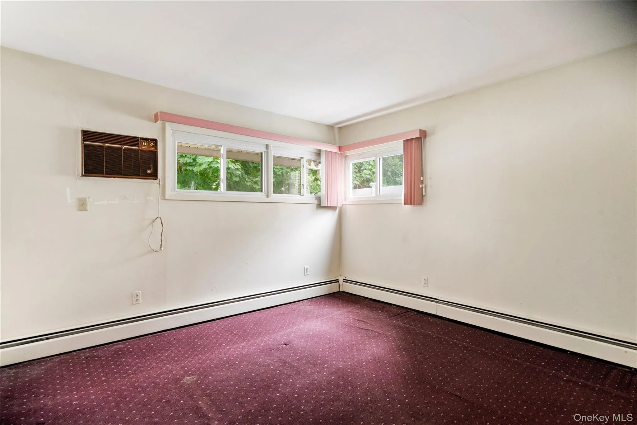 30 Bent Lane, Hempstead, NY, 4 Bedrooms Bedrooms, 7 Rooms Rooms,1 BathroomBathrooms,Residential,For Rent,Bent,0,1021265 30 Bent Lane, Hempstead, NY, 4 Bedrooms Bedrooms, 7 Rooms Rooms,1 BathroomBathrooms,Residential,For Rent,Bent,0,1021265