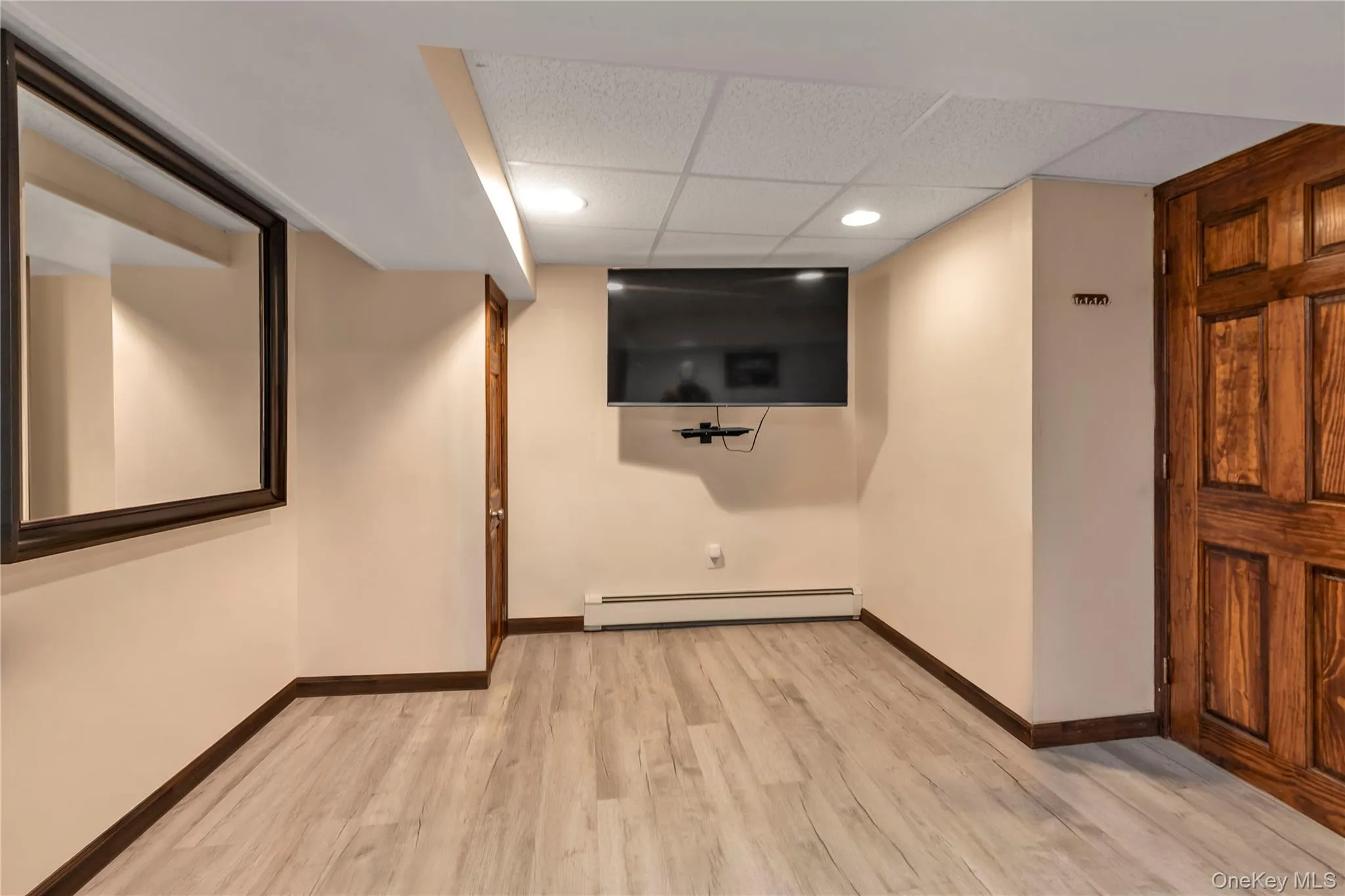 168-54 118th Road, New York, NY, 2 Bedrooms Bedrooms, 5 Rooms Rooms,1 BathroomBathrooms,Residential,For Rent,118th,0,1021267 168-54 118th Road, New York, NY, 2 Bedrooms Bedrooms, 5 Rooms Rooms,1 BathroomBathrooms,Residential,For Rent,118th,0,1021267