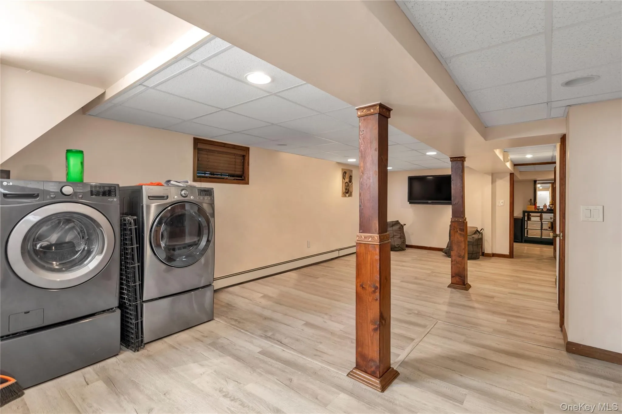 168-54 118th Road, New York, NY, 2 Bedrooms Bedrooms, 5 Rooms Rooms,1 BathroomBathrooms,Residential,For Rent,118th,0,1021267 168-54 118th Road, New York, NY, 2 Bedrooms Bedrooms, 5 Rooms Rooms,1 BathroomBathrooms,Residential,For Rent,118th,0,1021267
