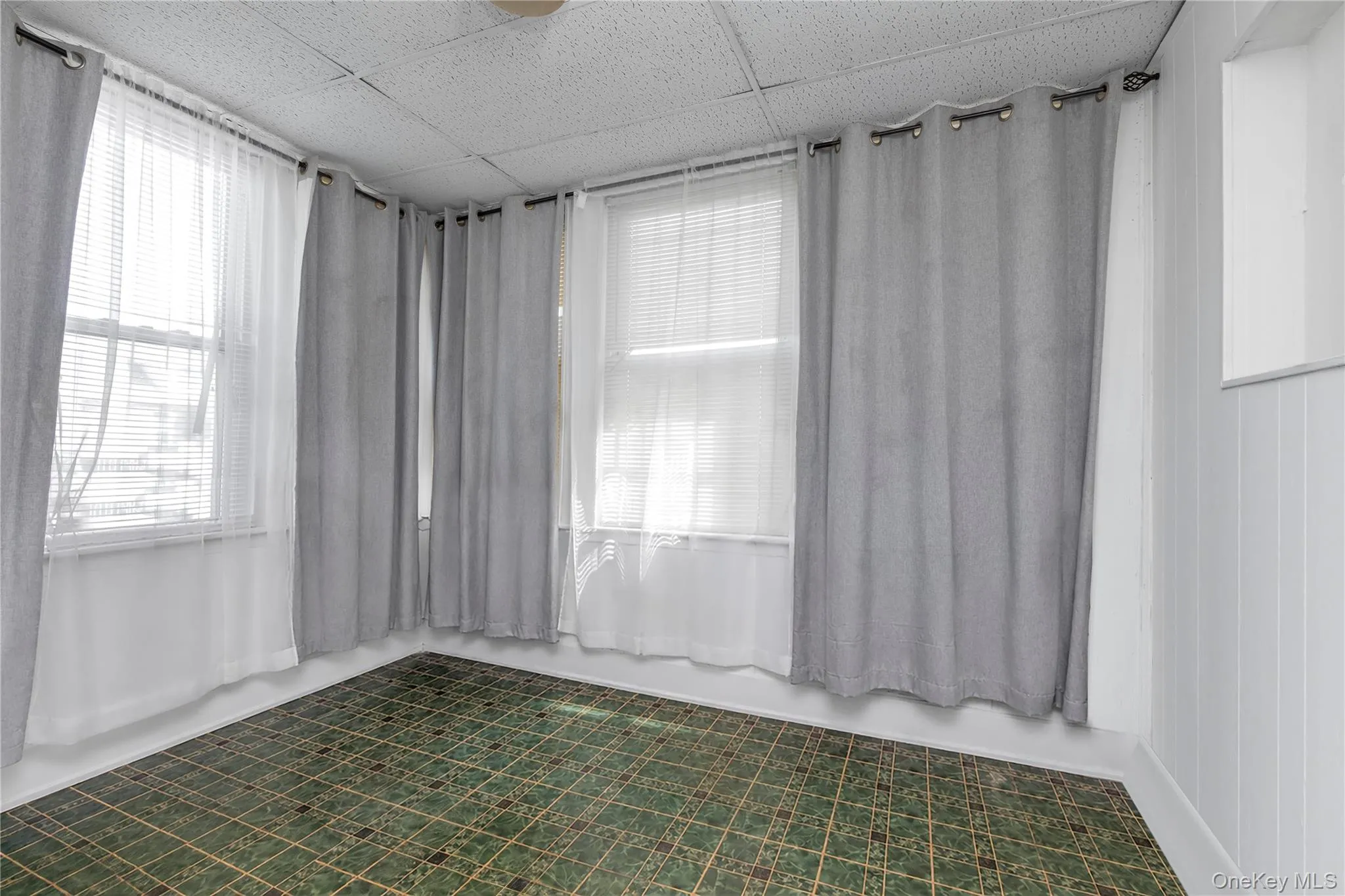 168-54 118th Road, New York, NY, 2 Bedrooms Bedrooms, 5 Rooms Rooms,1 BathroomBathrooms,Residential,For Rent,118th,0,1021267 168-54 118th Road, New York, NY, 2 Bedrooms Bedrooms, 5 Rooms Rooms,1 BathroomBathrooms,Residential,For Rent,118th,0,1021267