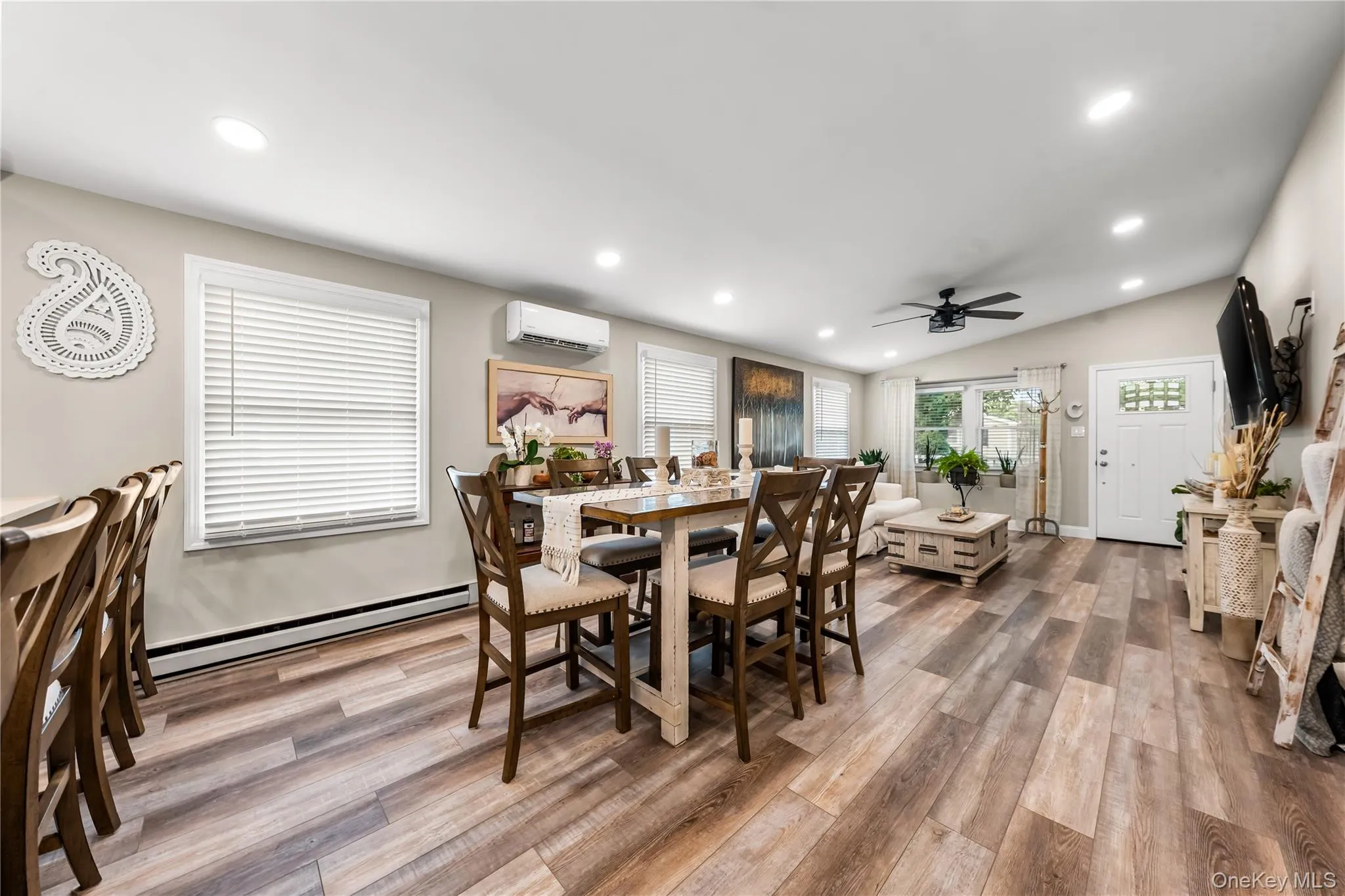 16 Dogwood Lane, Brookhaven, NY, 2 Bedrooms Bedrooms, 5 Rooms Rooms,2 BathroomsBathrooms,Residential,For Rent,Dogwood,0,1021269 16 Dogwood Lane, Brookhaven, NY, 2 Bedrooms Bedrooms, 5 Rooms Rooms,2 BathroomsBathrooms,Residential,For Rent,Dogwood,0,1021269