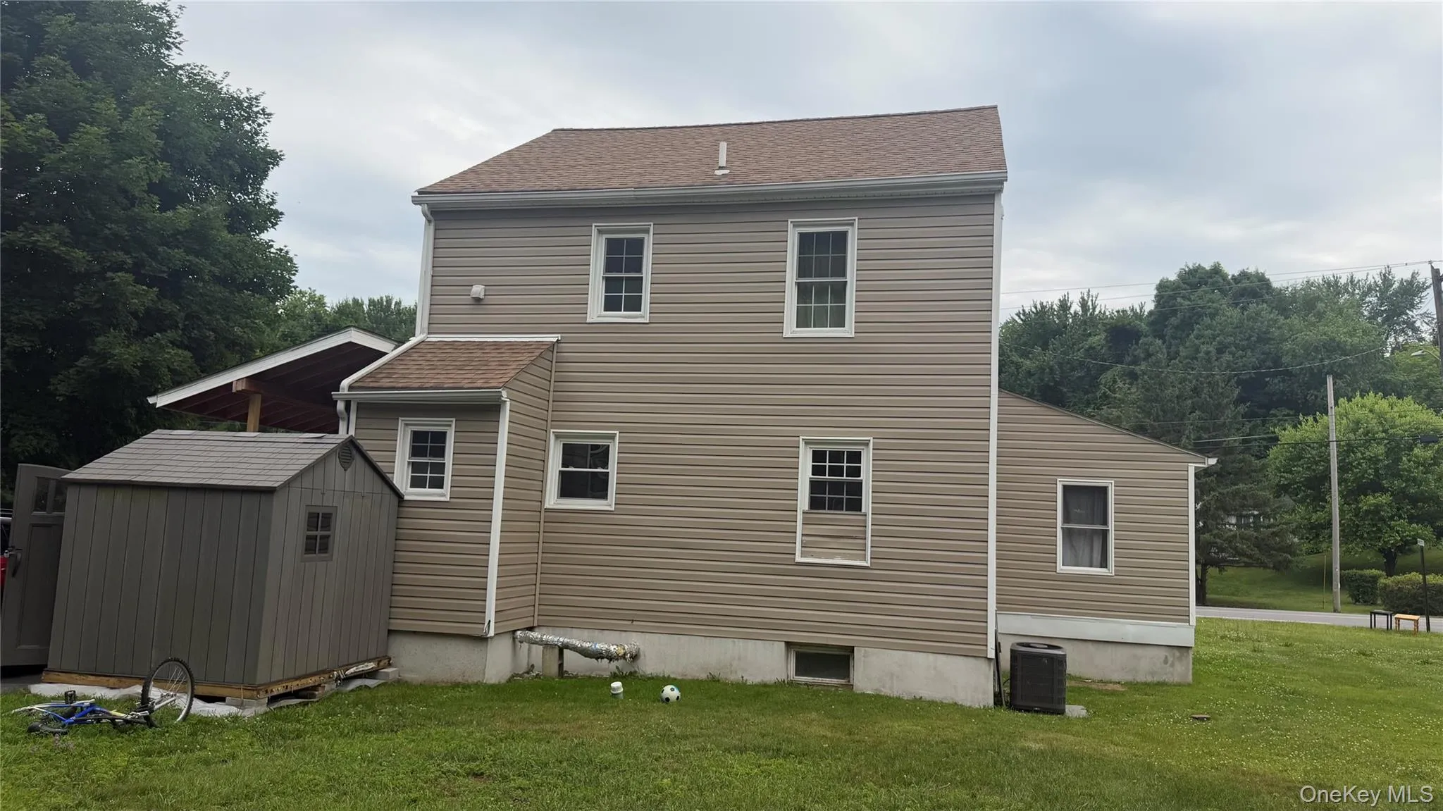 17 Degarmo Road, Poughkeepsie (town), NY, 3 Bedrooms Bedrooms, 8 Rooms Rooms,1 BathroomBathrooms,Residential Lease,For Rent,Degarmo,0,1021273 17 Degarmo Road, Poughkeepsie (town), NY, 3 Bedrooms Bedrooms, 8 Rooms Rooms,1 BathroomBathrooms,Residential Lease,For Rent,Degarmo,0,1021273