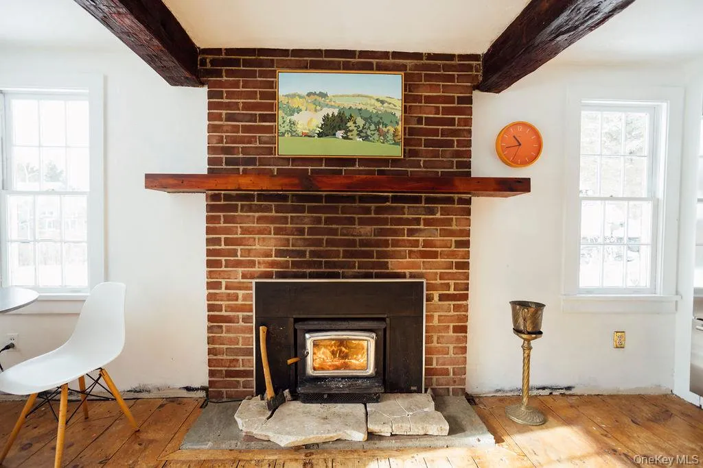 79 Cemetery Road, Chatham, NY, 3 Bedrooms Bedrooms, 6 Rooms Rooms,2 BathroomsBathrooms,Residential,For Rent,Cemetery,0,1021277 79 Cemetery Road, Chatham, NY, 3 Bedrooms Bedrooms, 6 Rooms Rooms,2 BathroomsBathrooms,Residential,For Rent,Cemetery,0,1021277