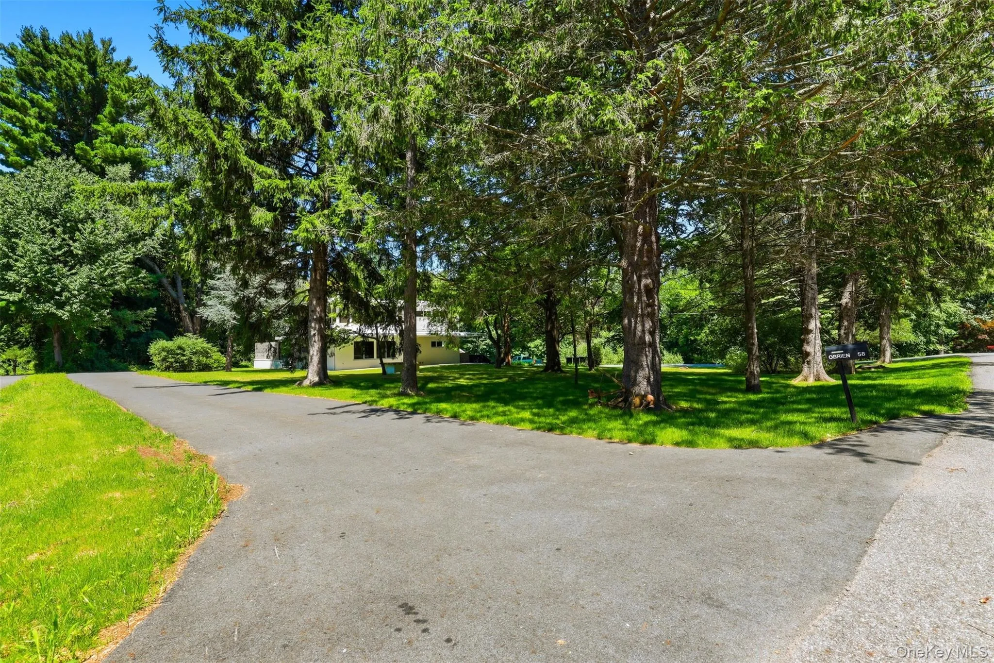 58 Carolyn Road, Carmel, NY, 4 Bedrooms Bedrooms, 8 Rooms Rooms,2 BathroomsBathrooms,Residential Lease,For Rent,Carolyn,0,1021278 58 Carolyn Road, Carmel, NY, 4 Bedrooms Bedrooms, 8 Rooms Rooms,2 BathroomsBathrooms,Residential Lease,For Rent,Carolyn,0,1021278
