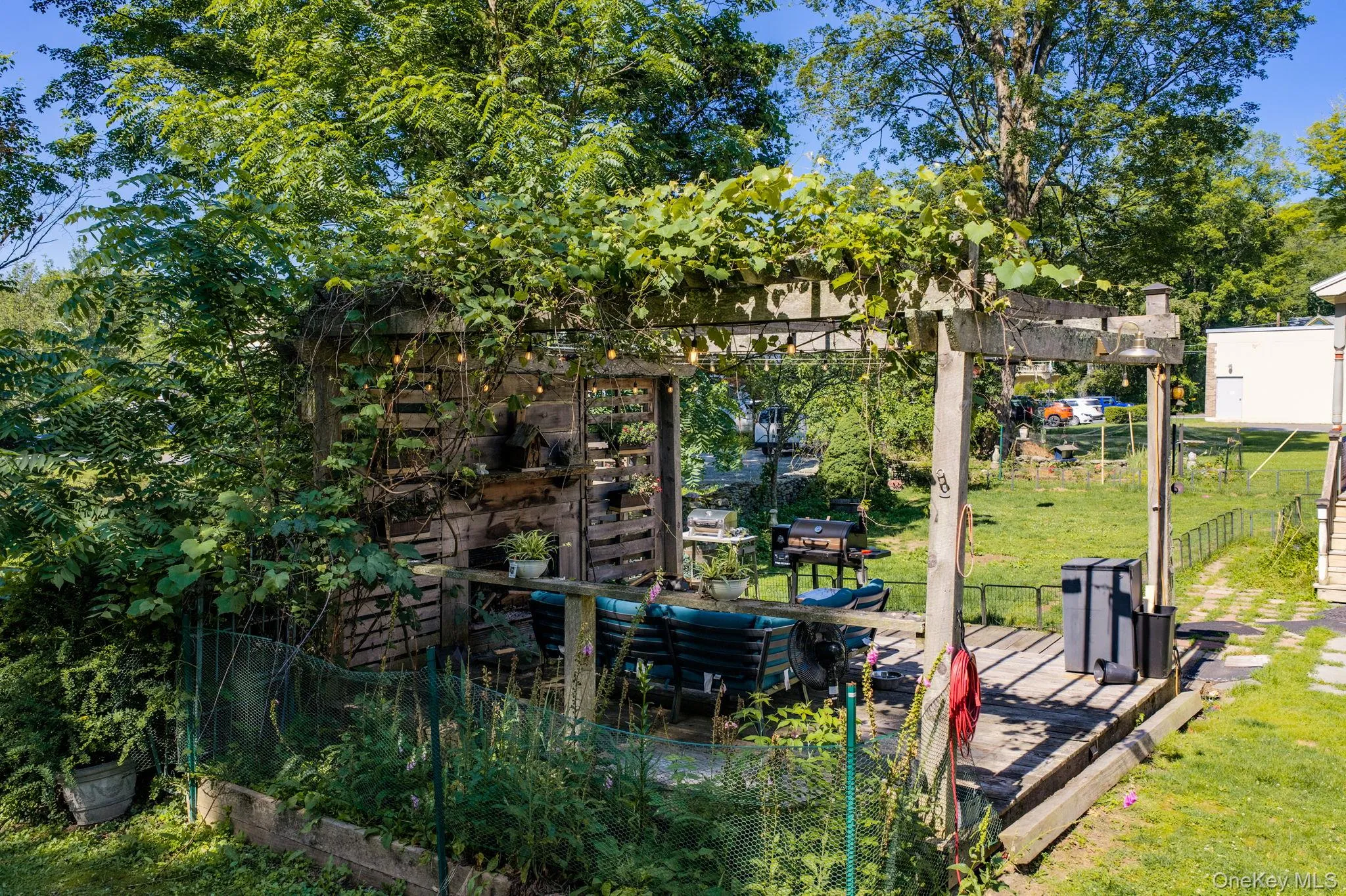 8 Chapel Street, Callicoon, NY, 4 Bedrooms Bedrooms, 7 Rooms Rooms,2 BathroomsBathrooms,Residential,For Rent,Chapel,0,1021280 8 Chapel Street, Callicoon, NY, 4 Bedrooms Bedrooms, 7 Rooms Rooms,2 BathroomsBathrooms,Residential,For Rent,Chapel,0,1021280