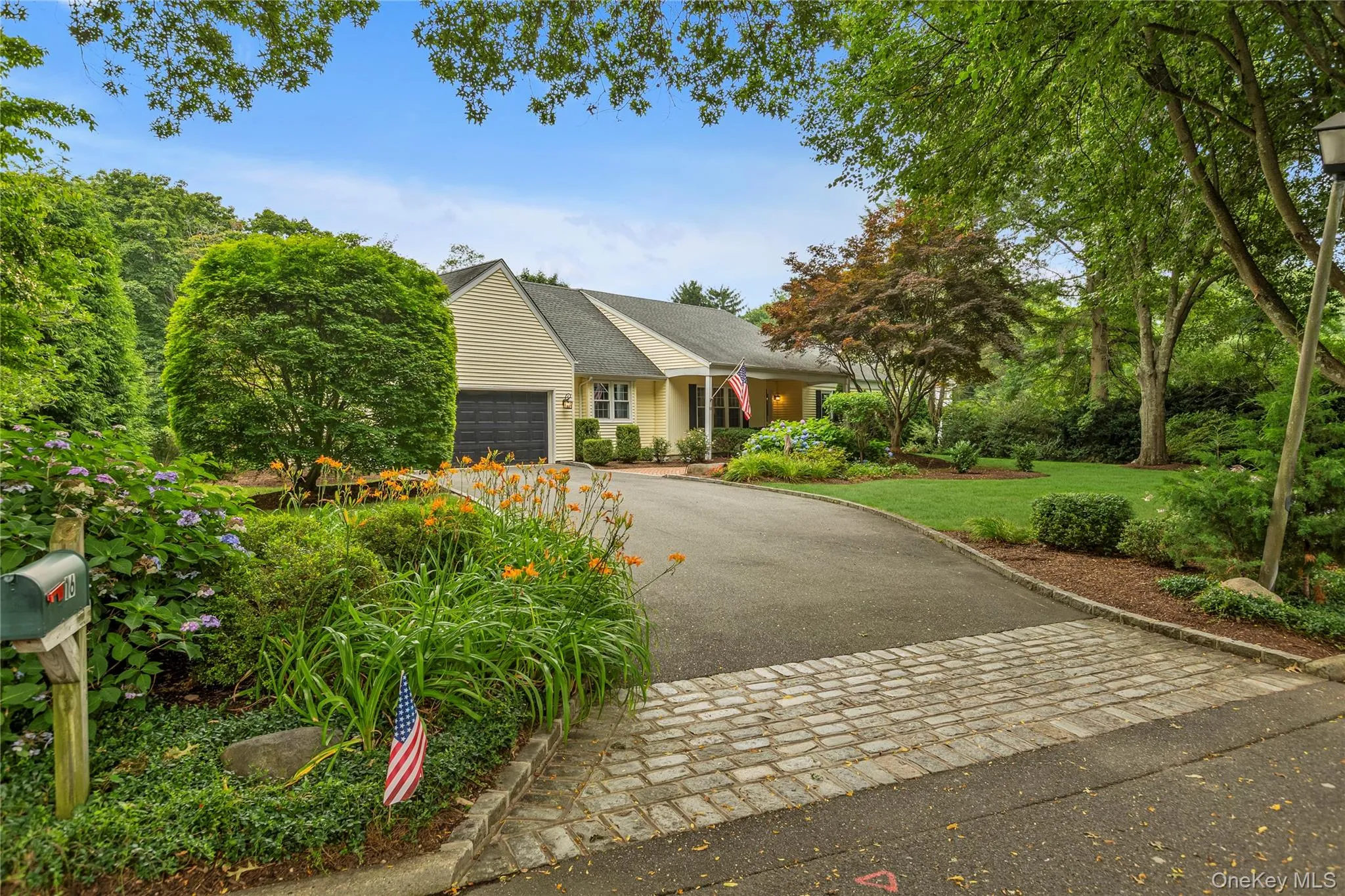 16 Makanna Drive, Huntington, NY, 3 Bedrooms Bedrooms, 7 Rooms Rooms,2 BathroomsBathrooms,Residential,For Rent,Makanna,0,1021282 16 Makanna Drive, Huntington, NY, 3 Bedrooms Bedrooms, 7 Rooms Rooms,2 BathroomsBathrooms,Residential,For Rent,Makanna,0,1021282