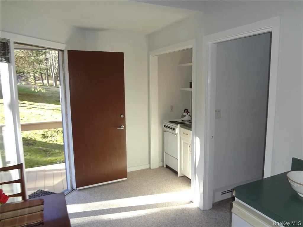 10A Clearwater Lane, Pound Ridge, NY, 1 Bedroom Bedrooms, 2 Rooms Rooms,1 BathroomBathrooms,Residential Lease,For Rent,Clearwater,0,1021283 10A Clearwater Lane, Pound Ridge, NY, 1 Bedroom Bedrooms, 2 Rooms Rooms,1 BathroomBathrooms,Residential Lease,For Rent,Clearwater,0,1021283