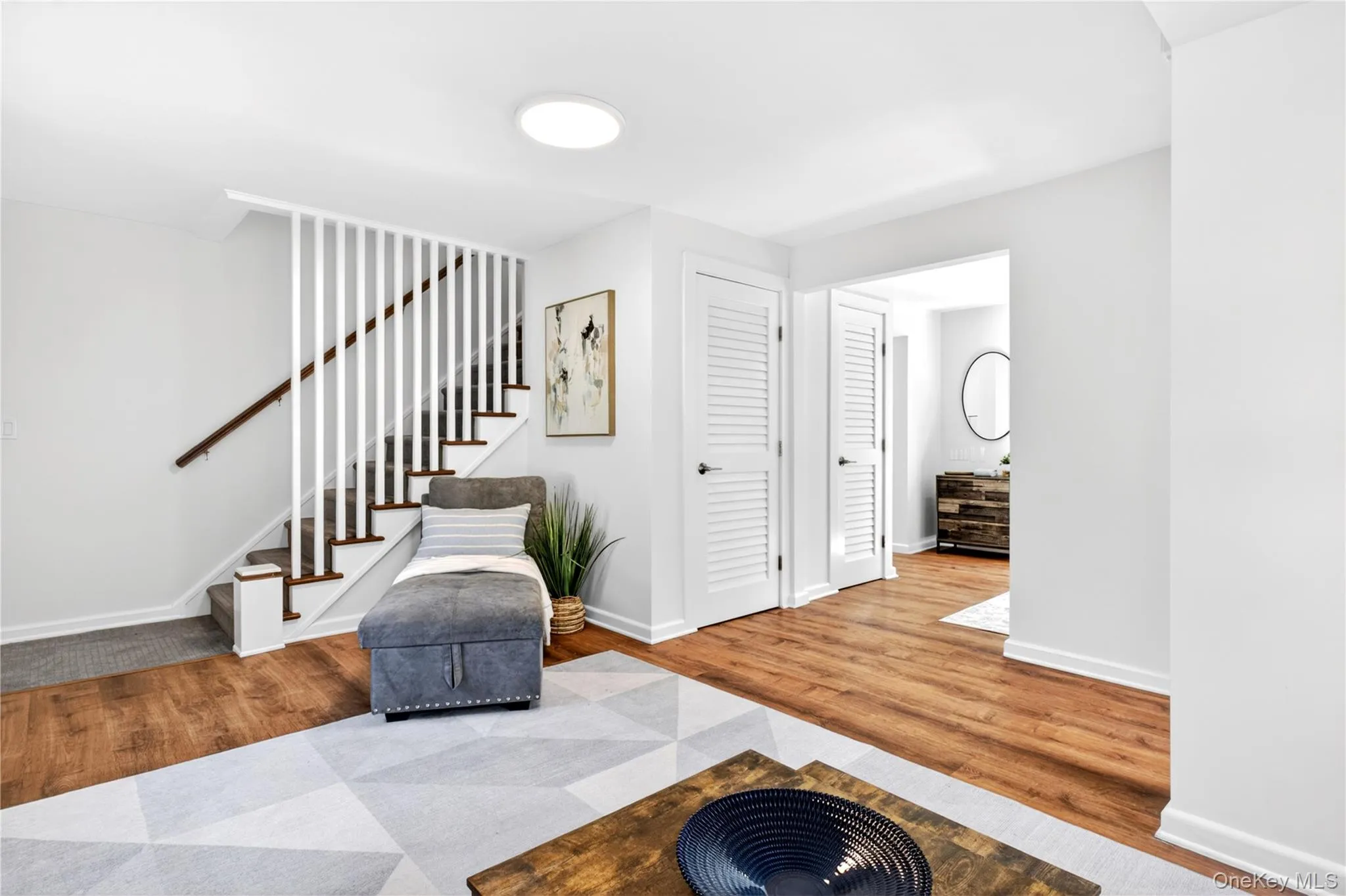 12 Smull Place, North Hempstead, NY, 2 Bedrooms Bedrooms, 6 Rooms Rooms,2 BathroomsBathrooms,Residential,For Rent,Smull,0,1021284 12 Smull Place, North Hempstead, NY, 2 Bedrooms Bedrooms, 6 Rooms Rooms,2 BathroomsBathrooms,Residential,For Rent,Smull,0,1021284