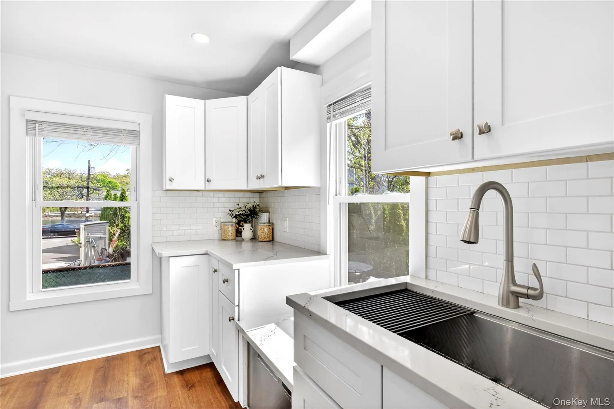 12 Smull Place, North Hempstead, NY, 2 Bedrooms Bedrooms, 6 Rooms Rooms,2 BathroomsBathrooms,Residential,For Rent,Smull,0,1021284 12 Smull Place, North Hempstead, NY, 2 Bedrooms Bedrooms, 6 Rooms Rooms,2 BathroomsBathrooms,Residential,For Rent,Smull,0,1021284