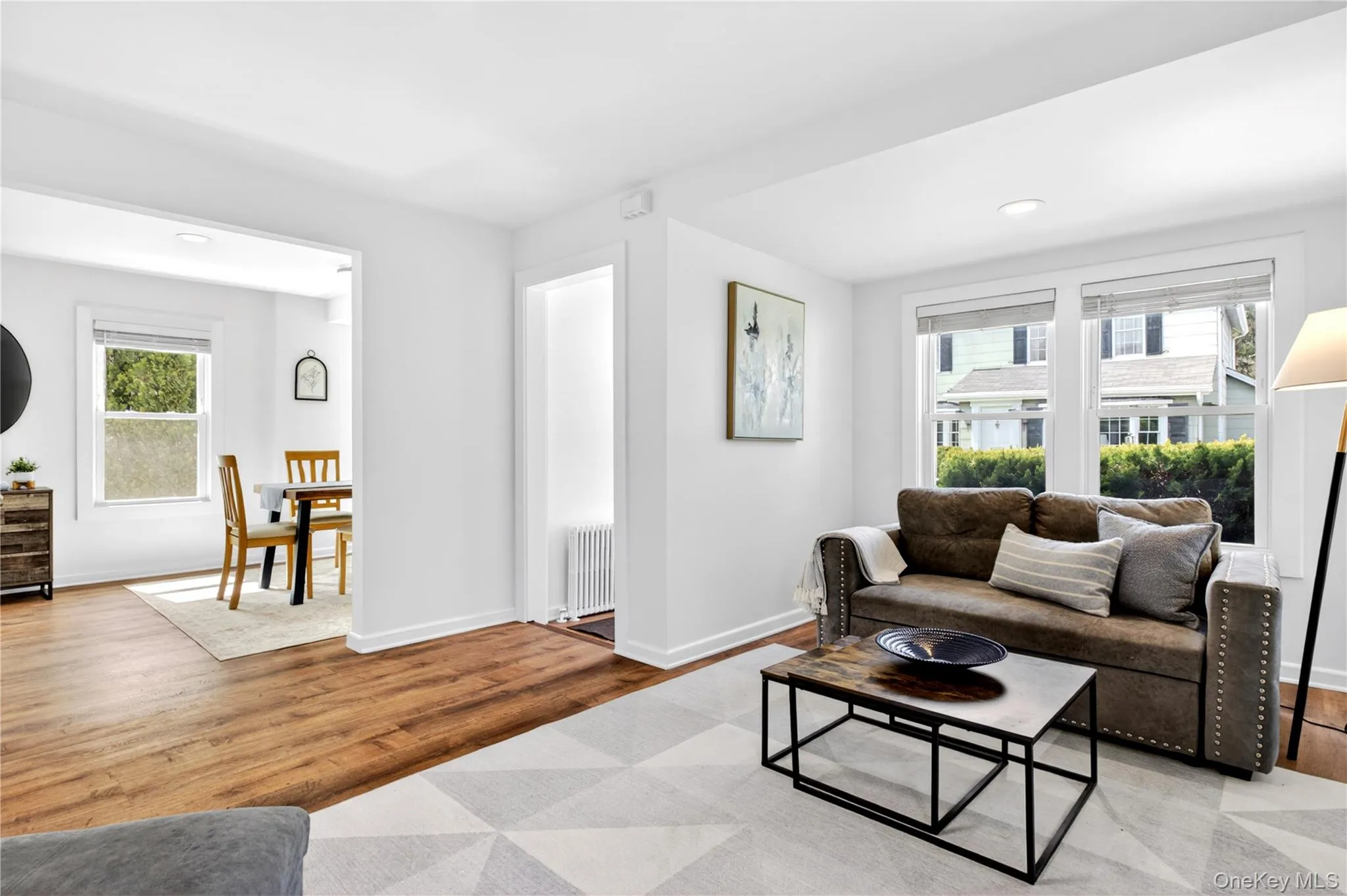12 Smull Place, North Hempstead, NY, 2 Bedrooms Bedrooms, 6 Rooms Rooms,2 BathroomsBathrooms,Residential,For Rent,Smull,0,1021284 12 Smull Place, North Hempstead, NY, 2 Bedrooms Bedrooms, 6 Rooms Rooms,2 BathroomsBathrooms,Residential,For Rent,Smull,0,1021284