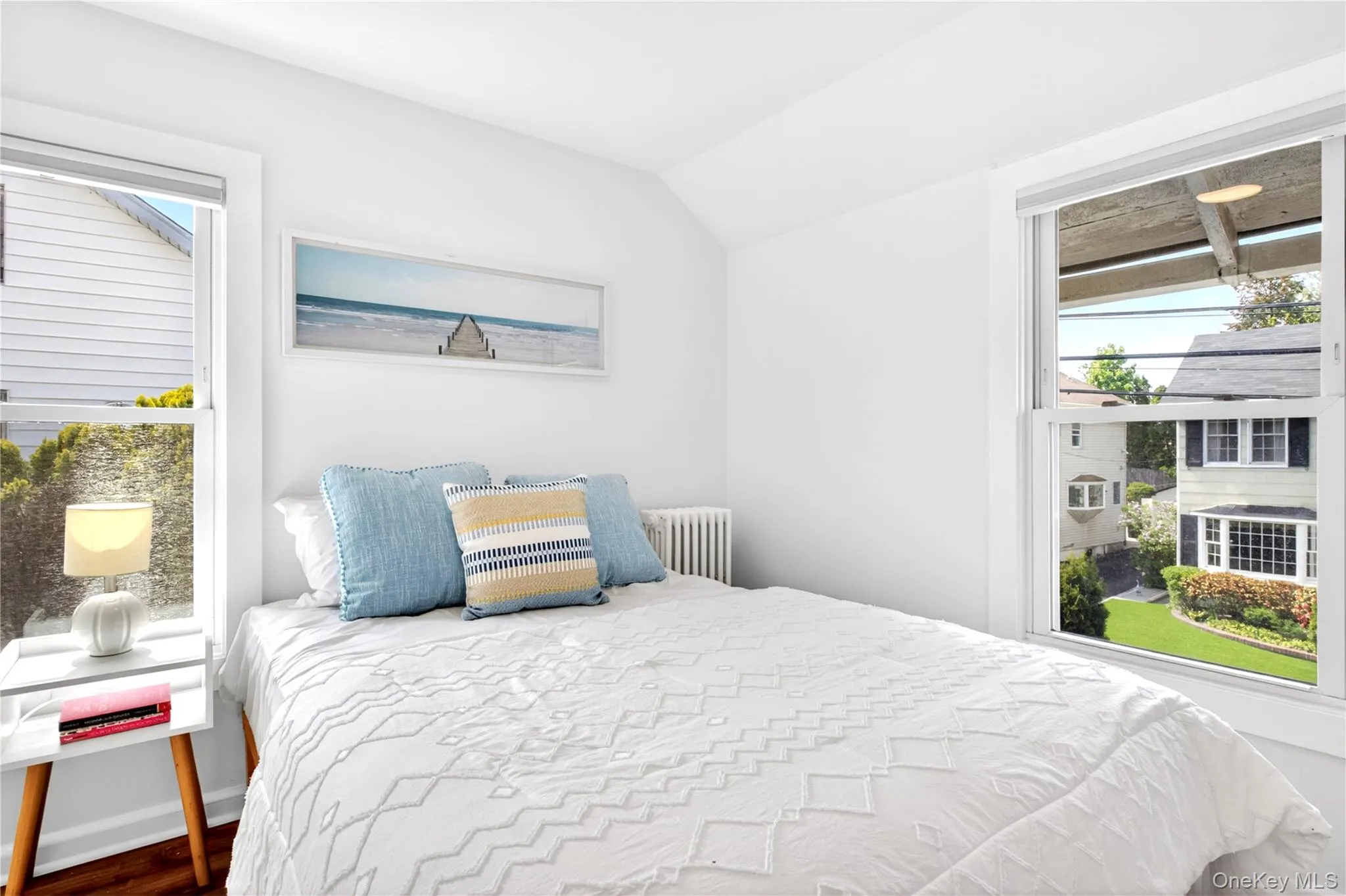 12 Smull Place, North Hempstead, NY, 2 Bedrooms Bedrooms, 6 Rooms Rooms,2 BathroomsBathrooms,Residential,For Rent,Smull,0,1021284 12 Smull Place, North Hempstead, NY, 2 Bedrooms Bedrooms, 6 Rooms Rooms,2 BathroomsBathrooms,Residential,For Rent,Smull,0,1021284