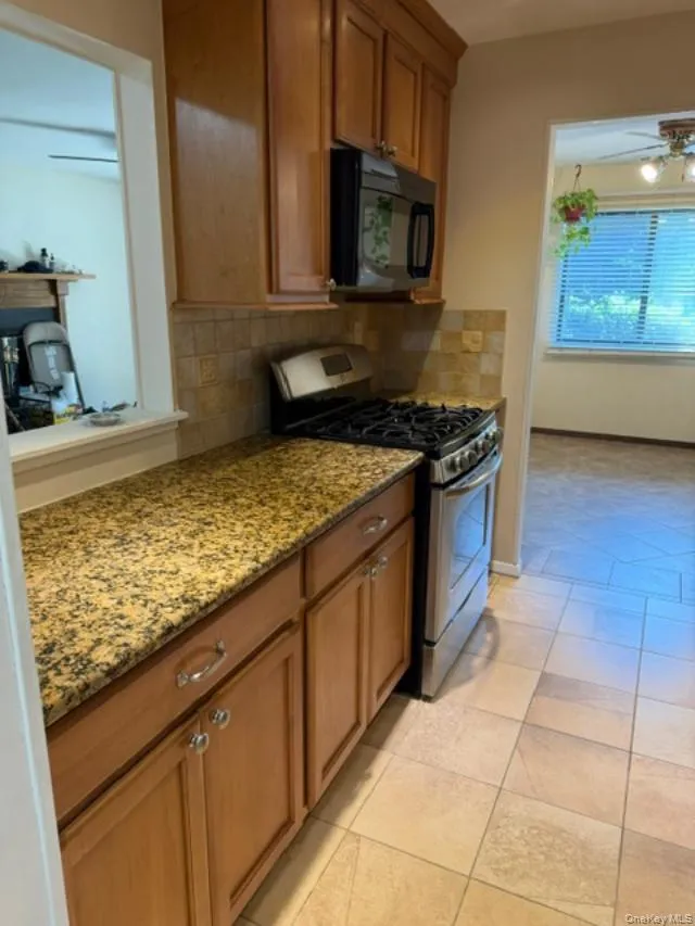 301 Town Hill Road, Clarkstown, NY, 1 Bedroom Bedrooms, 4 Rooms Rooms,1 BathroomBathrooms,Residential,For Rent,Town Hill,0,1021287 301 Town Hill Road, Clarkstown, NY, 1 Bedroom Bedrooms, 4 Rooms Rooms,1 BathroomBathrooms,Residential,For Rent,Town Hill,0,1021287