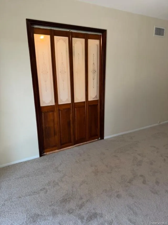 301 Town Hill Road, Clarkstown, NY, 1 Bedroom Bedrooms, 4 Rooms Rooms,1 BathroomBathrooms,Residential,For Rent,Town Hill,0,1021287 301 Town Hill Road, Clarkstown, NY, 1 Bedroom Bedrooms, 4 Rooms Rooms,1 BathroomBathrooms,Residential,For Rent,Town Hill,0,1021287