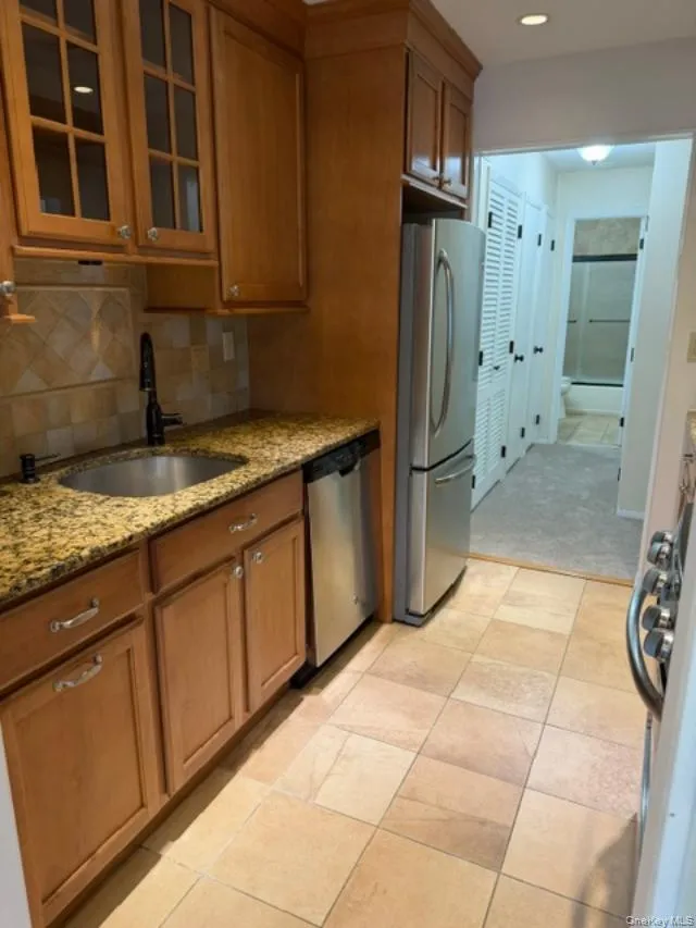 301 Town Hill Road, Clarkstown, NY, 1 Bedroom Bedrooms, 4 Rooms Rooms,1 BathroomBathrooms,Residential,For Rent,Town Hill,0,1021287 301 Town Hill Road, Clarkstown, NY, 1 Bedroom Bedrooms, 4 Rooms Rooms,1 BathroomBathrooms,Residential,For Rent,Town Hill,0,1021287