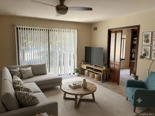 301 Town Hill Road, Clarkstown, NY, 1 Bedroom Bedrooms, 4 Rooms Rooms,1 BathroomBathrooms,Residential,For Rent,Town Hill,0,1021287 301 Town Hill Road, Clarkstown, NY, 1 Bedroom Bedrooms, 4 Rooms Rooms,1 BathroomBathrooms,Residential,For Rent,Town Hill,0,1021287