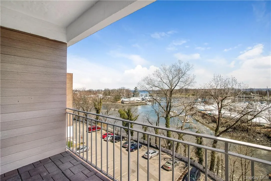 730 Pelham Road, New Rochelle, NY, 3 Bedrooms Bedrooms, 5 Rooms Rooms,2 BathroomsBathrooms,Residential Lease,For Rent,Pelham,0,1021289 730 Pelham Road, New Rochelle, NY, 3 Bedrooms Bedrooms, 5 Rooms Rooms,2 BathroomsBathrooms,Residential Lease,For Rent,Pelham,0,1021289