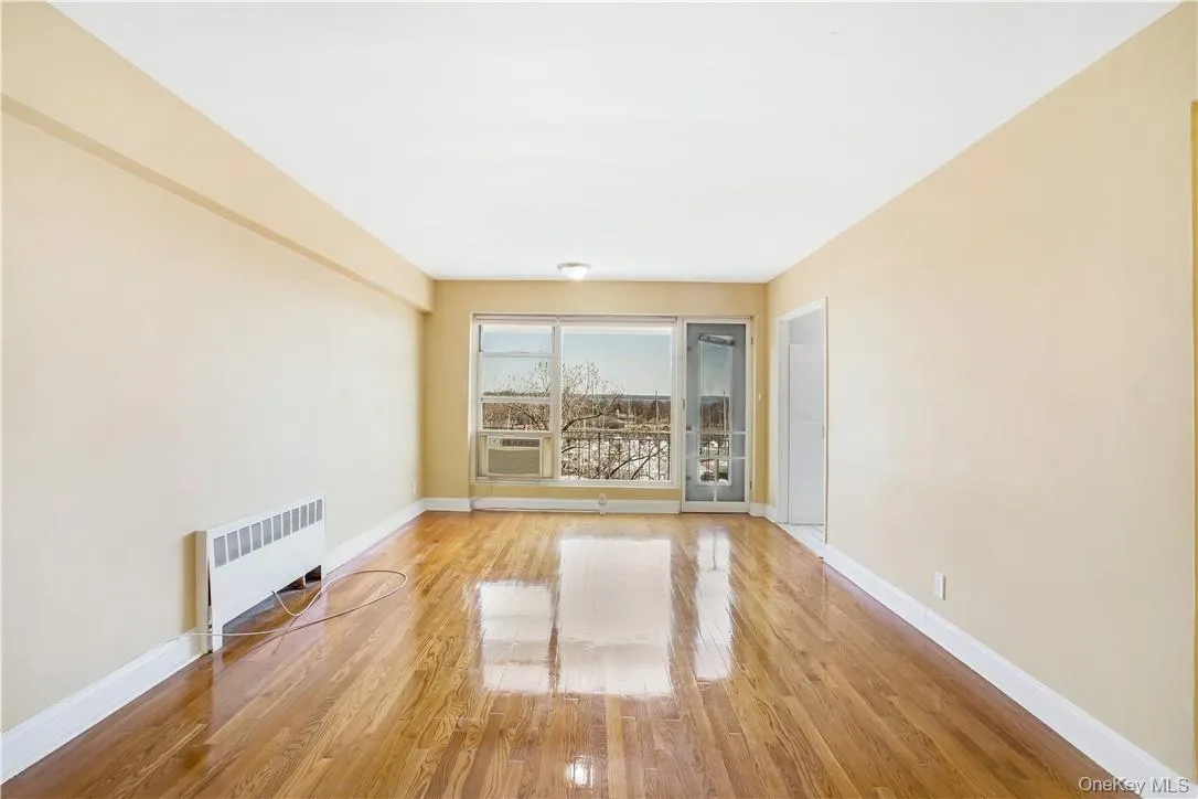 730 Pelham Road, New Rochelle, NY, 3 Bedrooms Bedrooms, 5 Rooms Rooms,2 BathroomsBathrooms,Residential Lease,For Rent,Pelham,0,1021289 730 Pelham Road, New Rochelle, NY, 3 Bedrooms Bedrooms, 5 Rooms Rooms,2 BathroomsBathrooms,Residential Lease,For Rent,Pelham,0,1021289
