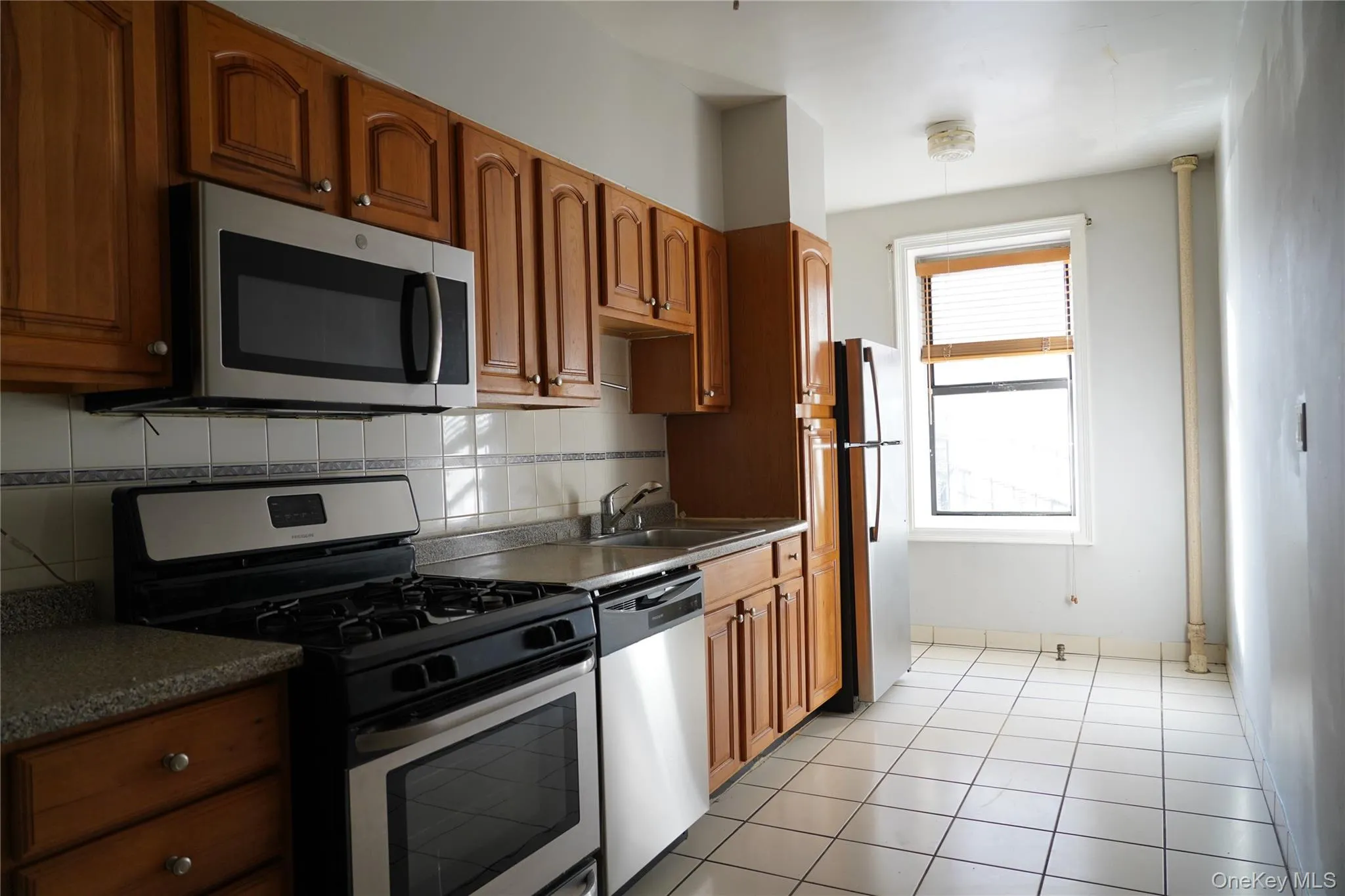50-05 43 Ave, New York, NY, 1 Bedroom Bedrooms, 4 Rooms Rooms,1 BathroomBathrooms,Residential Lease,For Rent,43 Ave,0,1021291 50-05 43 Ave, New York, NY, 1 Bedroom Bedrooms, 4 Rooms Rooms,1 BathroomBathrooms,Residential Lease,For Rent,43 Ave,0,1021291