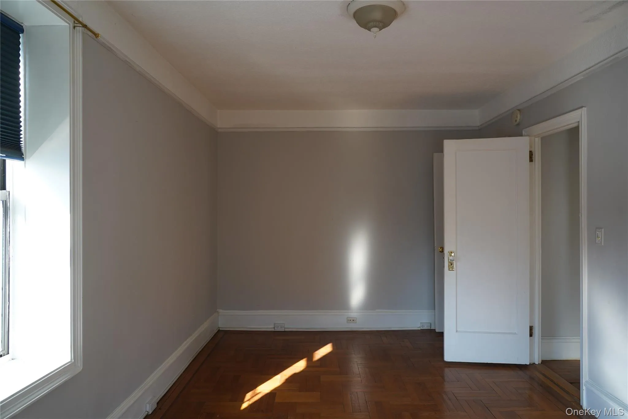 50-05 43 Ave, New York, NY, 1 Bedroom Bedrooms, 4 Rooms Rooms,1 BathroomBathrooms,Residential Lease,For Rent,43 Ave,0,1021291 50-05 43 Ave, New York, NY, 1 Bedroom Bedrooms, 4 Rooms Rooms,1 BathroomBathrooms,Residential Lease,For Rent,43 Ave,0,1021291