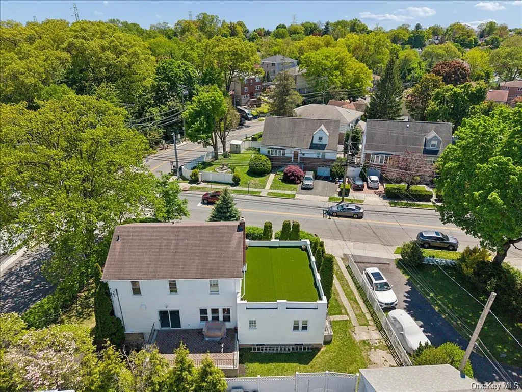 419 Palmer Road, Yonkers, NY, 3 Bedrooms Bedrooms, 6 Rooms Rooms,1 BathroomBathrooms,Residential Lease,For Rent,Palmer,0,1021293 419 Palmer Road, Yonkers, NY, 3 Bedrooms Bedrooms, 6 Rooms Rooms,1 BathroomBathrooms,Residential Lease,For Rent,Palmer,0,1021293