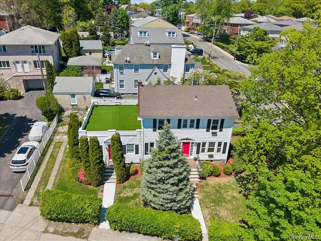 419 Palmer Road, Yonkers, NY, 3 Bedrooms Bedrooms, 6 Rooms Rooms,1 BathroomBathrooms,Residential Lease,For Rent,Palmer,0,1021293 419 Palmer Road, Yonkers, NY, 3 Bedrooms Bedrooms, 6 Rooms Rooms,1 BathroomBathrooms,Residential Lease,For Rent,Palmer,0,1021293