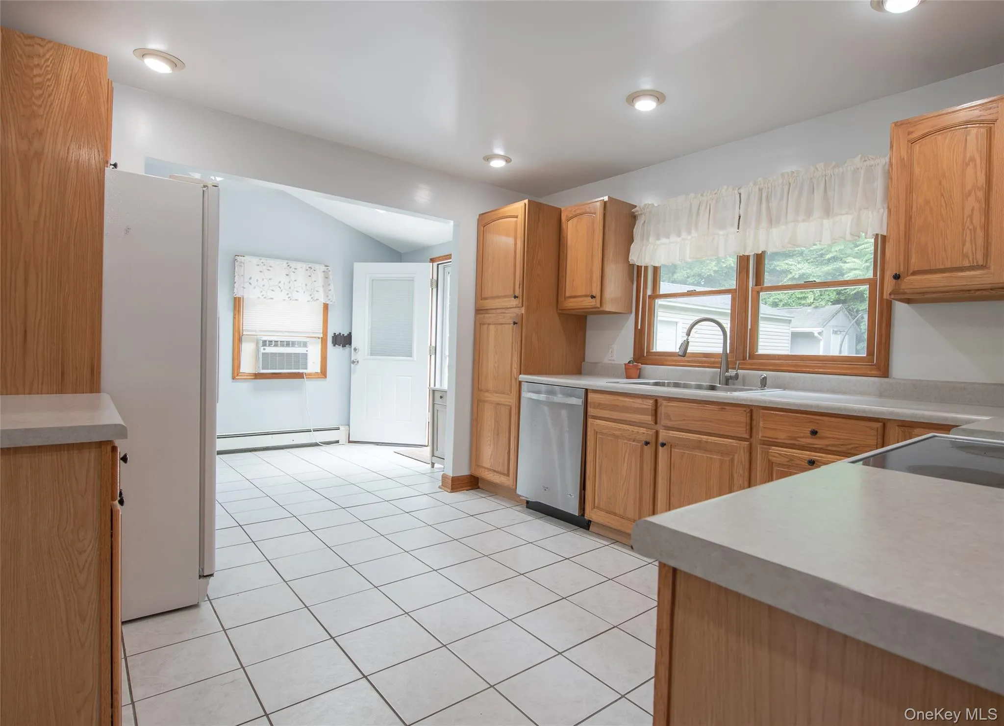 8 Stanley Street, Poughkeepsie, NY, 3 Bedrooms Bedrooms, 9 Rooms Rooms,2 BathroomsBathrooms,Residential,For Rent,Stanley,0,1021300 8 Stanley Street, Poughkeepsie, NY, 3 Bedrooms Bedrooms, 9 Rooms Rooms,2 BathroomsBathrooms,Residential,For Rent,Stanley,0,1021300