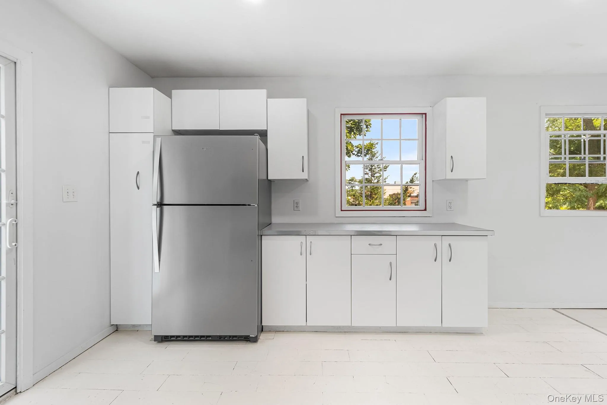 10 Clifton Place, Brookhaven, NY, 6 Bedrooms Bedrooms, 8 Rooms Rooms,5 BathroomsBathrooms,Residential,For Rent,Clifton,0,1021303 10 Clifton Place, Brookhaven, NY, 6 Bedrooms Bedrooms, 8 Rooms Rooms,5 BathroomsBathrooms,Residential,For Rent,Clifton,0,1021303