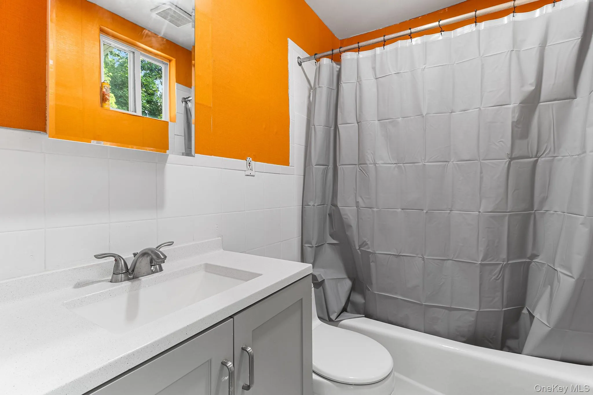 10 Clifton Place, Brookhaven, NY, 6 Bedrooms Bedrooms, 8 Rooms Rooms,5 BathroomsBathrooms,Residential,For Rent,Clifton,0,1021303 10 Clifton Place, Brookhaven, NY, 6 Bedrooms Bedrooms, 8 Rooms Rooms,5 BathroomsBathrooms,Residential,For Rent,Clifton,0,1021303
