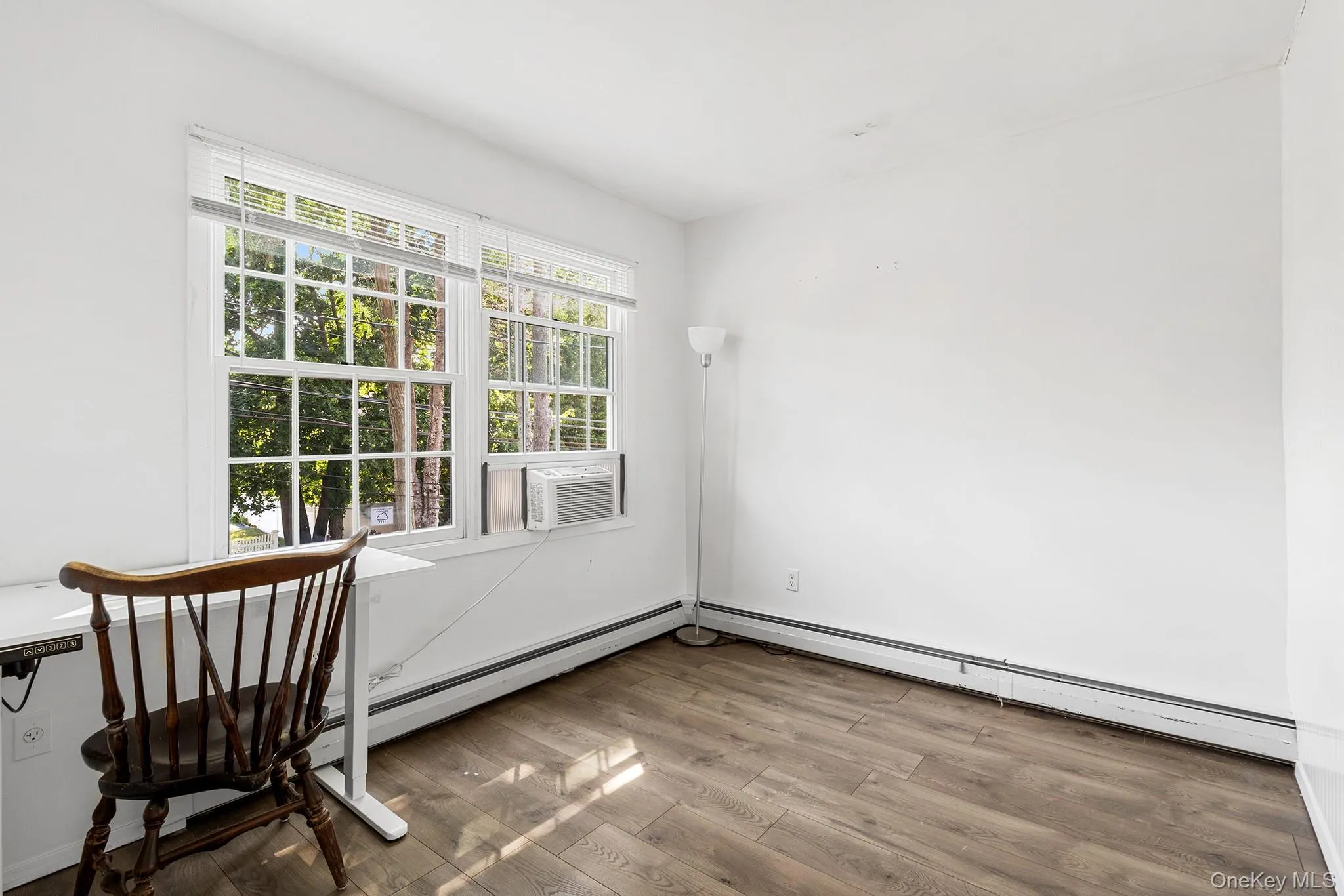 10 Clifton Place, Brookhaven, NY, 6 Bedrooms Bedrooms, 8 Rooms Rooms,5 BathroomsBathrooms,Residential,For Rent,Clifton,0,1021303 10 Clifton Place, Brookhaven, NY, 6 Bedrooms Bedrooms, 8 Rooms Rooms,5 BathroomsBathrooms,Residential,For Rent,Clifton,0,1021303
