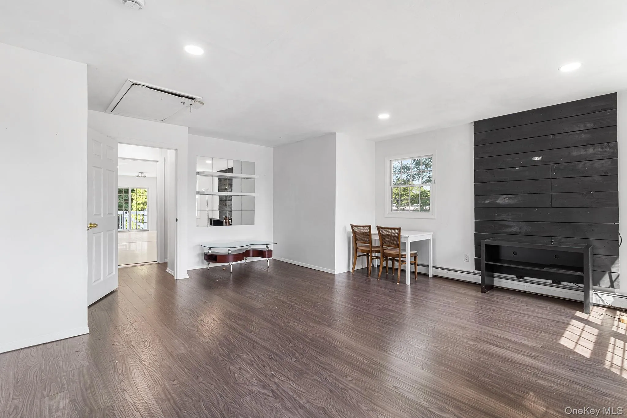 10 Clifton Place, Brookhaven, NY, 6 Bedrooms Bedrooms, 8 Rooms Rooms,5 BathroomsBathrooms,Residential,For Rent,Clifton,0,1021303 10 Clifton Place, Brookhaven, NY, 6 Bedrooms Bedrooms, 8 Rooms Rooms,5 BathroomsBathrooms,Residential,For Rent,Clifton,0,1021303