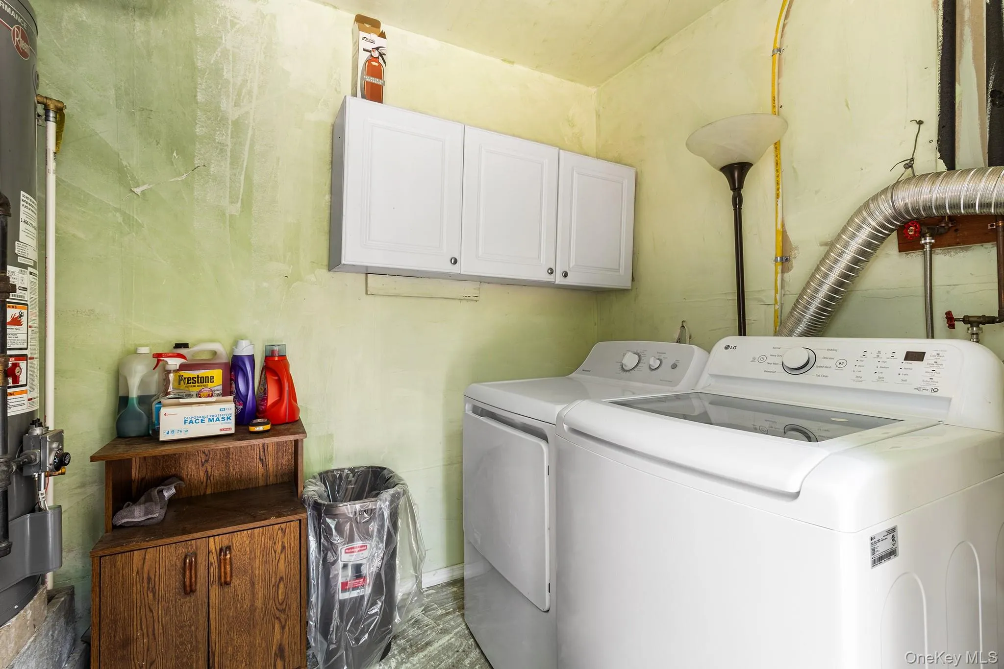 10 Clifton Place, Brookhaven, NY, 6 Bedrooms Bedrooms, 8 Rooms Rooms,5 BathroomsBathrooms,Residential,For Rent,Clifton,0,1021303 10 Clifton Place, Brookhaven, NY, 6 Bedrooms Bedrooms, 8 Rooms Rooms,5 BathroomsBathrooms,Residential,For Rent,Clifton,0,1021303