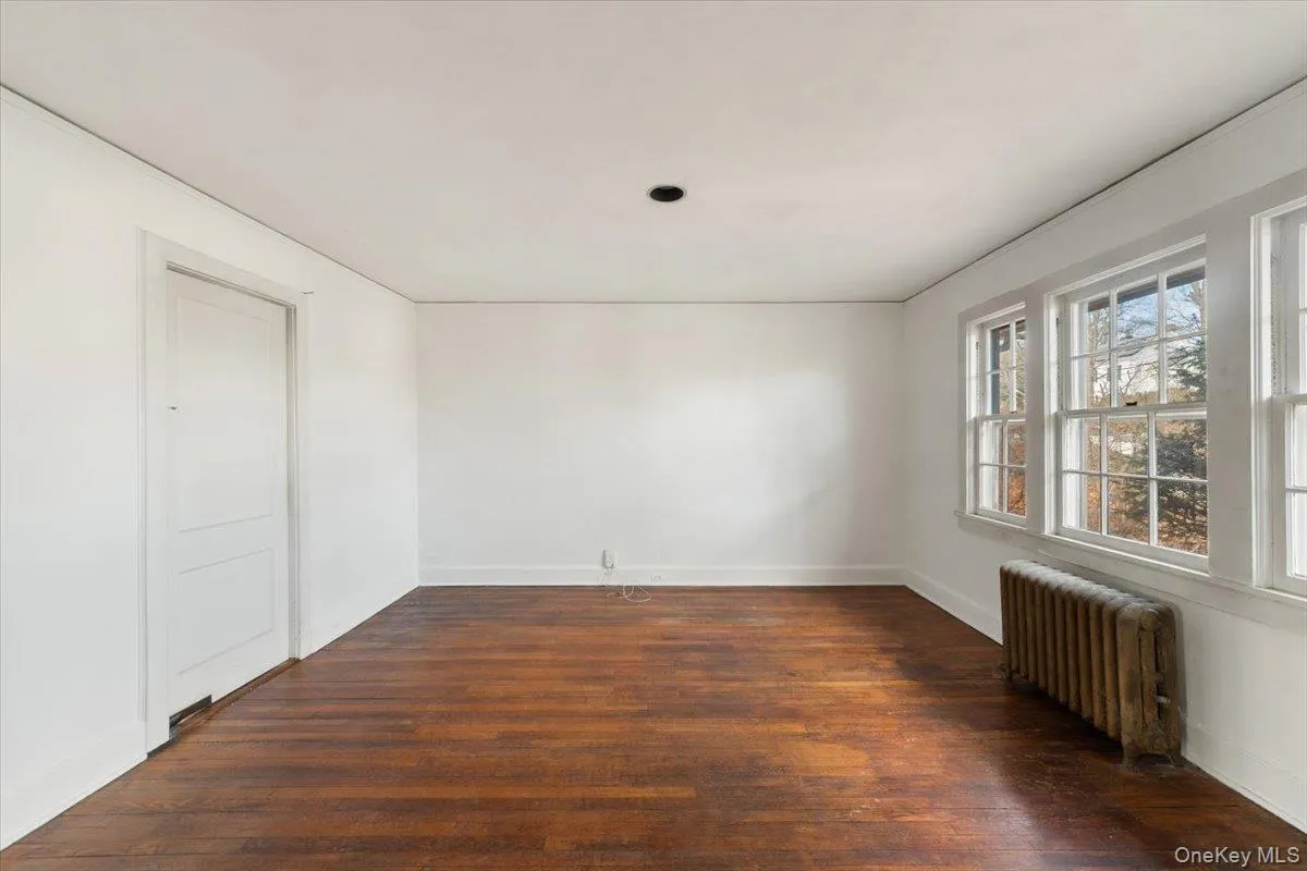 310 263rd Street, New York, NY, 4 Bedrooms Bedrooms, 10 Rooms Rooms,2 BathroomsBathrooms,Residential,For Rent,263rd,0,1021304 310 263rd Street, New York, NY, 4 Bedrooms Bedrooms, 10 Rooms Rooms,2 BathroomsBathrooms,Residential,For Rent,263rd,0,1021304