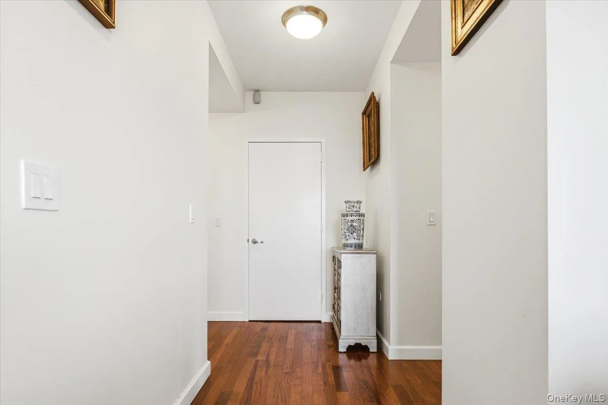 107-24 71st Road, New York, NY, 2 Bedrooms Bedrooms, 6 Rooms Rooms,2 BathroomsBathrooms,Residential,For Rent,71st,0,1021314 107-24 71st Road, New York, NY, 2 Bedrooms Bedrooms, 6 Rooms Rooms,2 BathroomsBathrooms,Residential,For Rent,71st,0,1021314